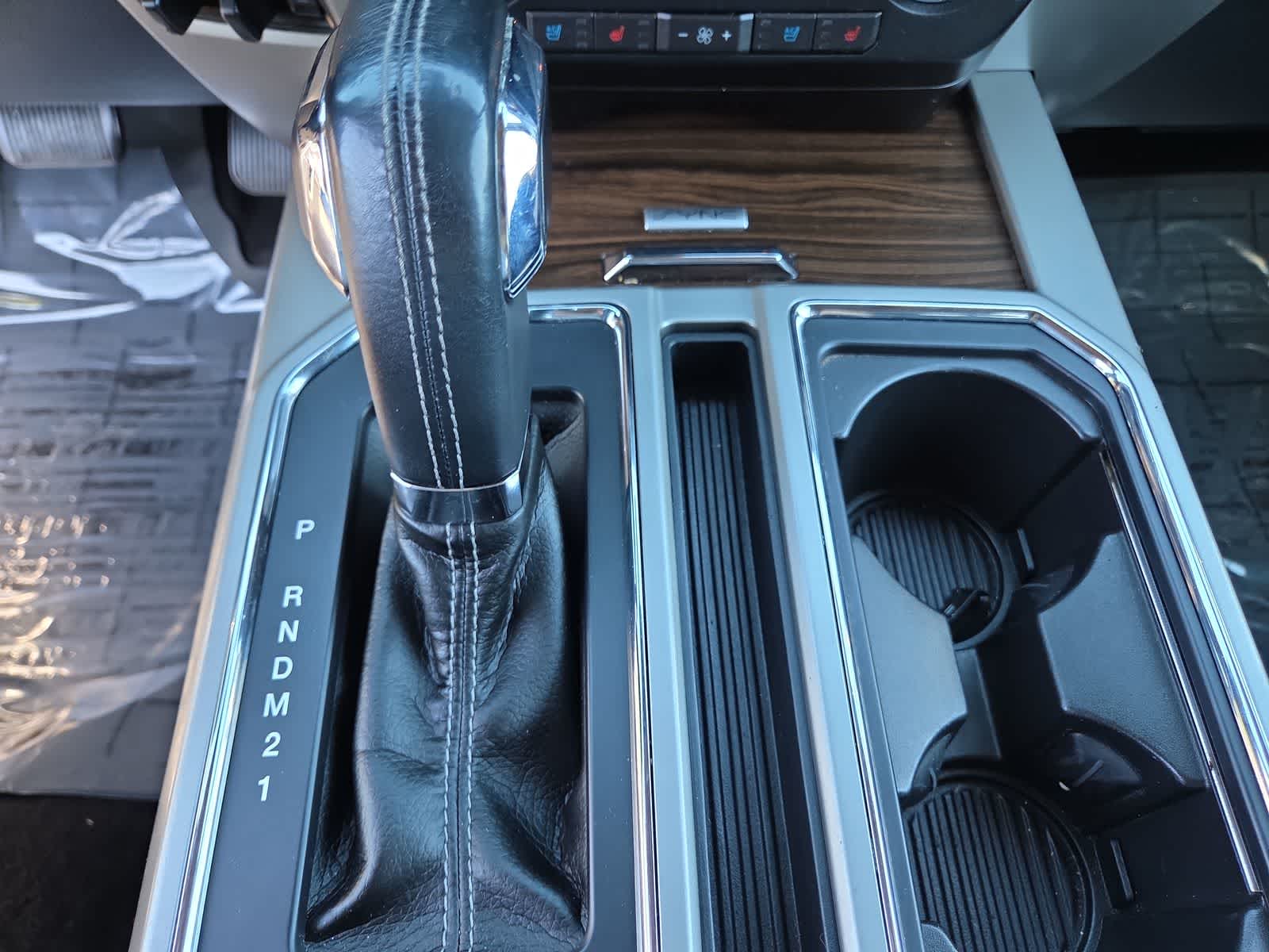 Thumbnail: 2015 Ford F-150 - 24