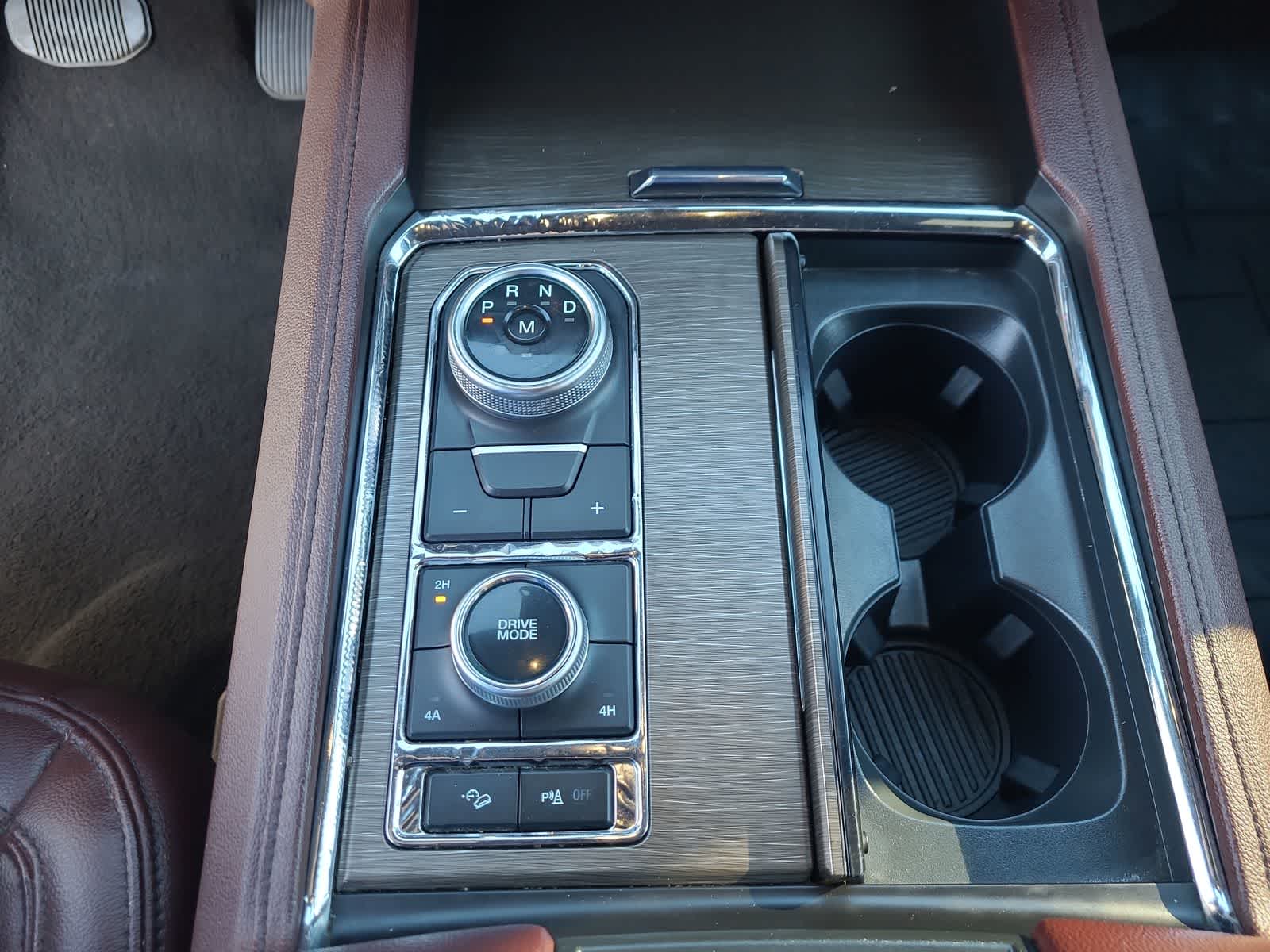 Thumbnail: 2024 Ford Expedition - 25