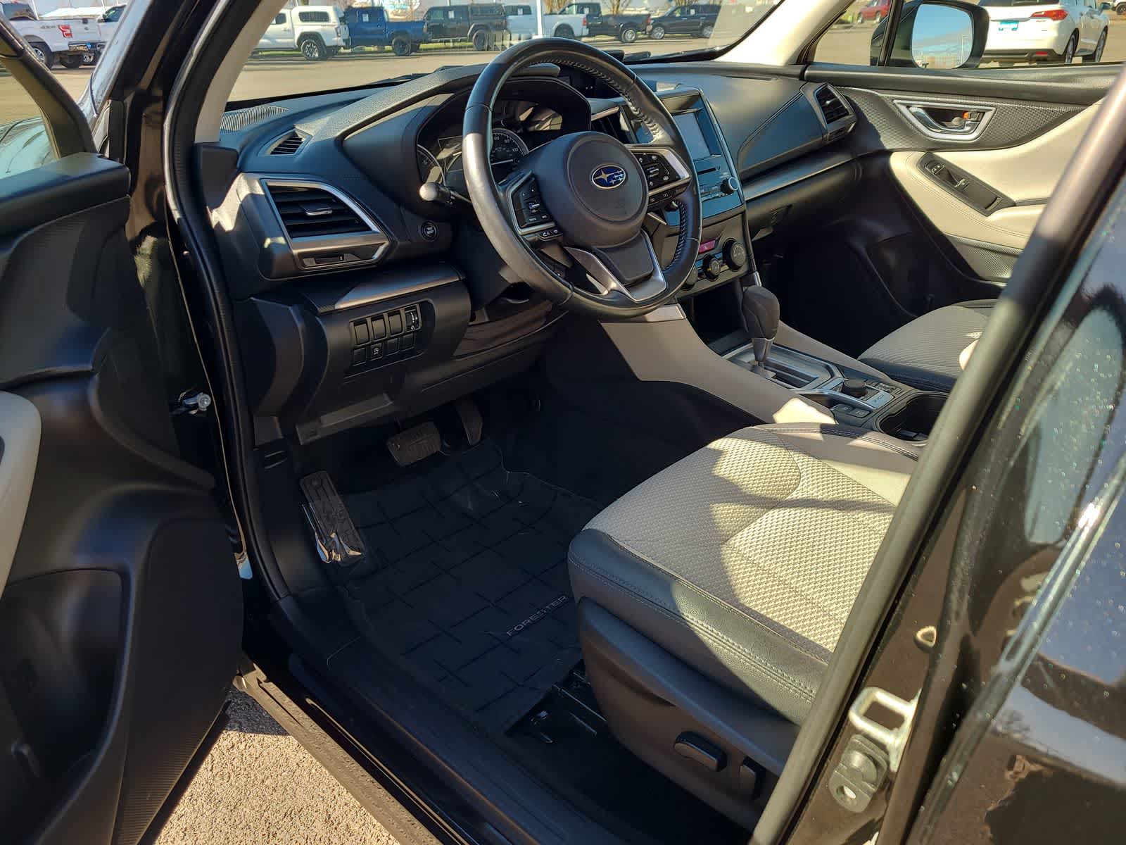 Thumbnail: 2020 Subaru Forester - 10