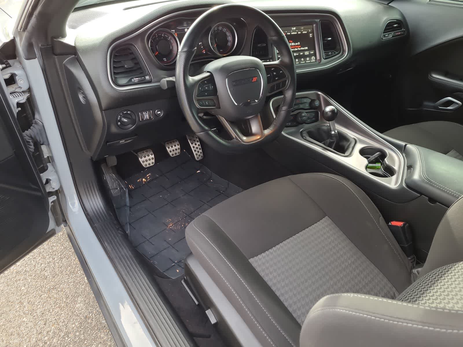 Thumbnail: 2021 Dodge Challenger - 10