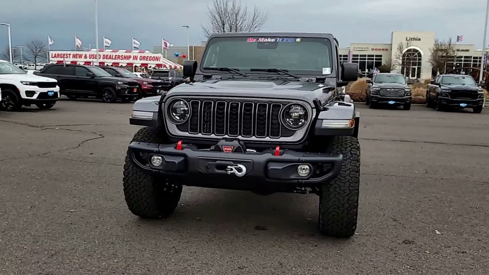 Thumbnail: 2025 Jeep Wrangler - 3