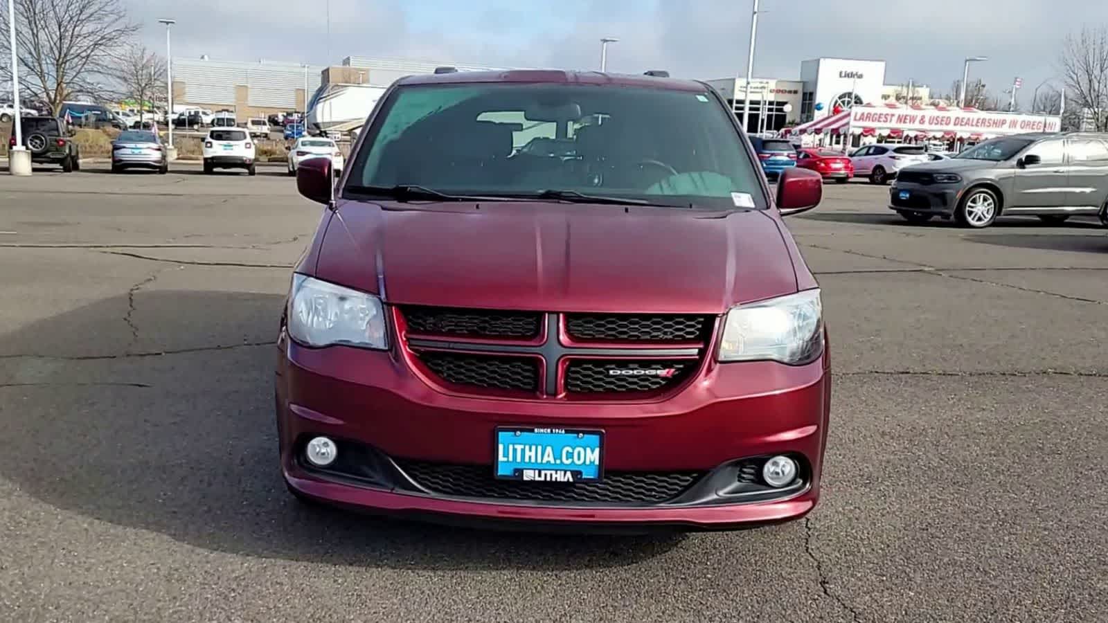Thumbnail: 2018 Dodge Grand Caravan - 3