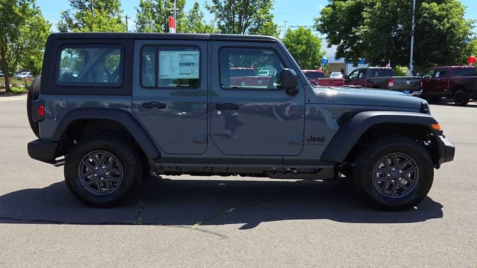 Thumbnail: 2026 Jeep Wrangler - 9