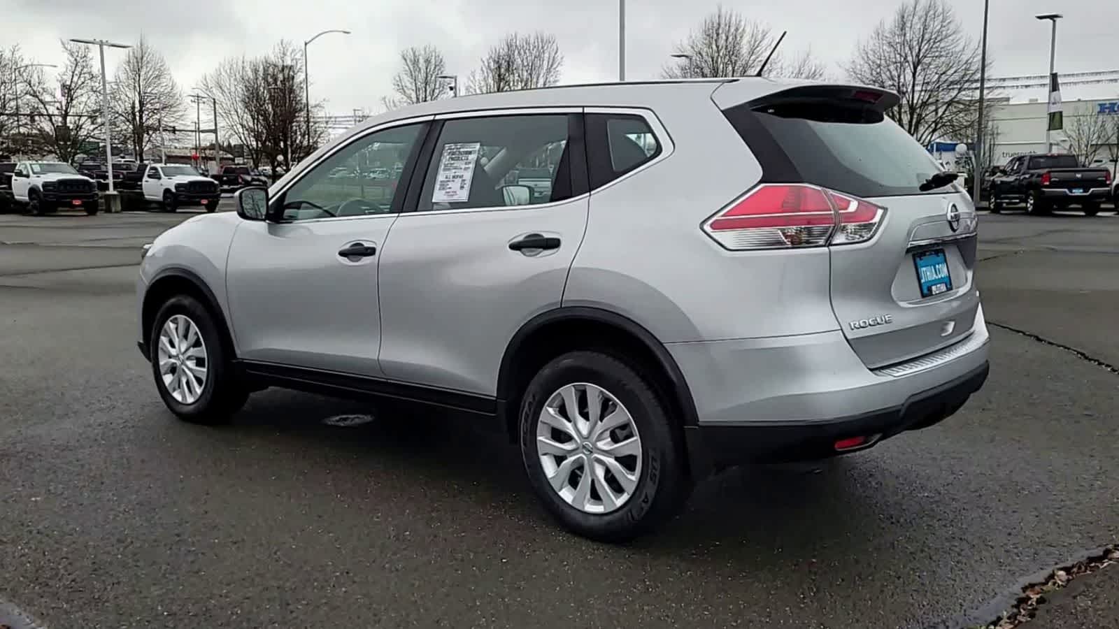 Thumbnail: 2016 Nissan Rogue - 6