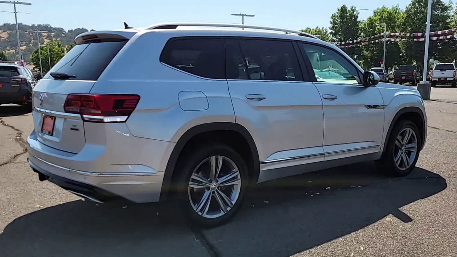 Thumbnail: 2018 Volkswagen Atlas - 8