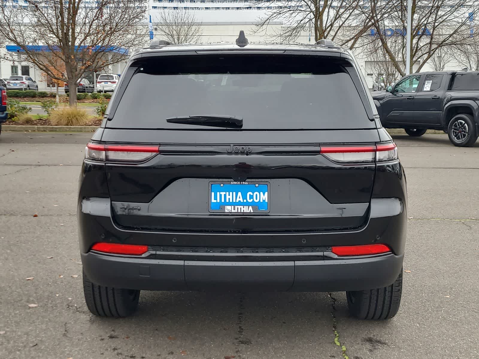 Thumbnail: 2025 Jeep Grand Cherokee - 13