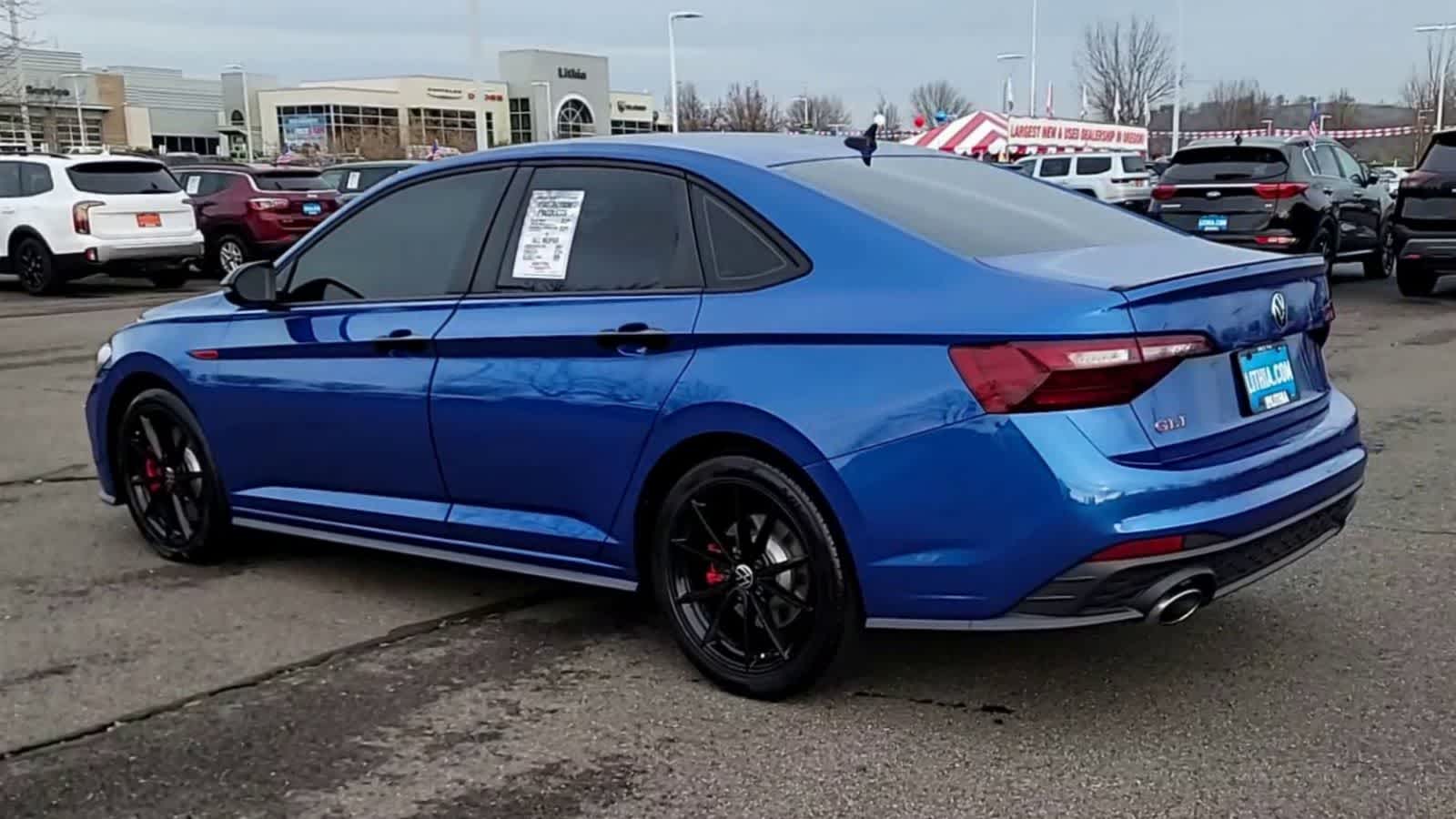 Thumbnail: 2024 Volkswagen Jetta - 6