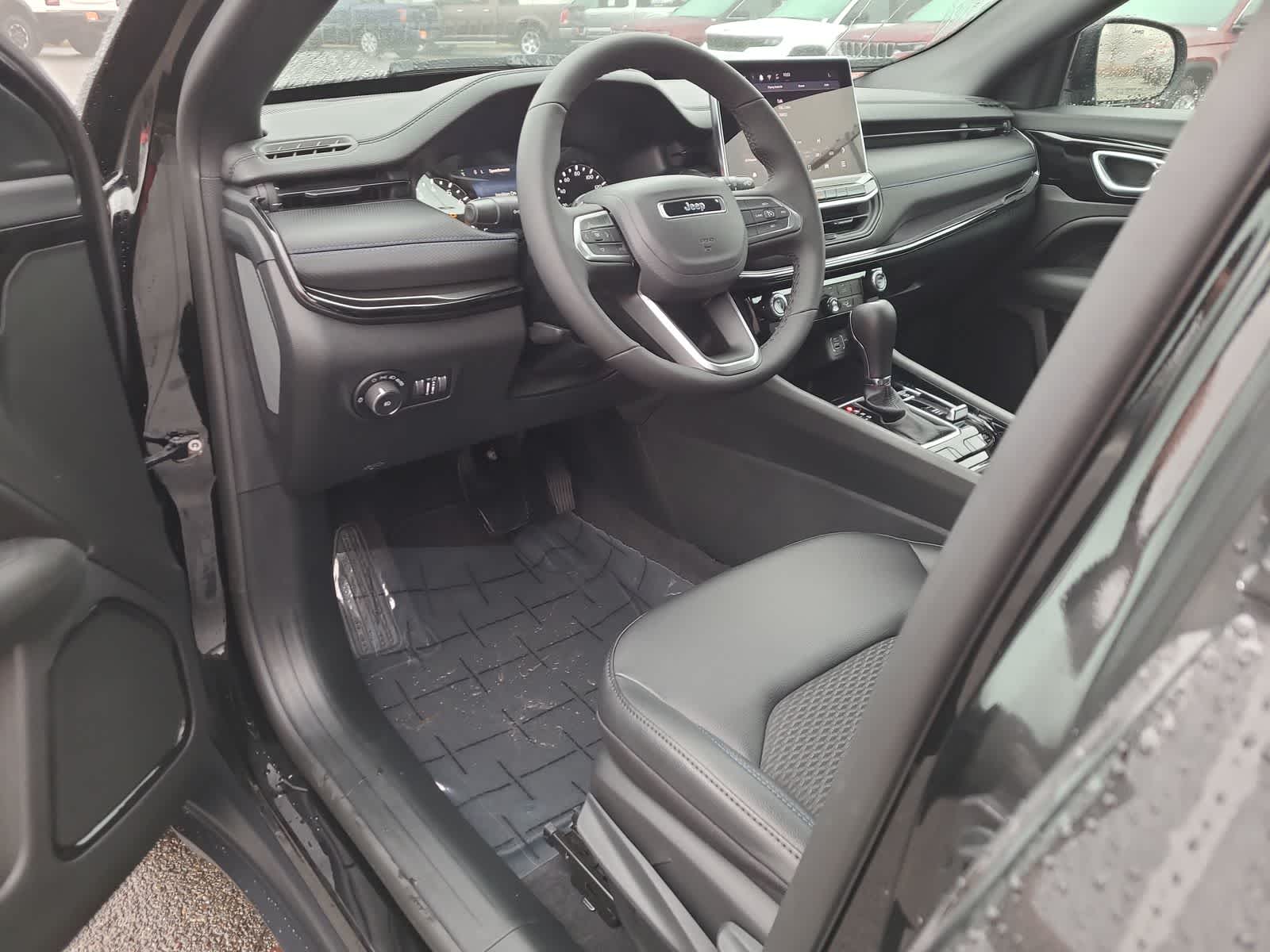 Thumbnail: 2026 Jeep Compass - 10