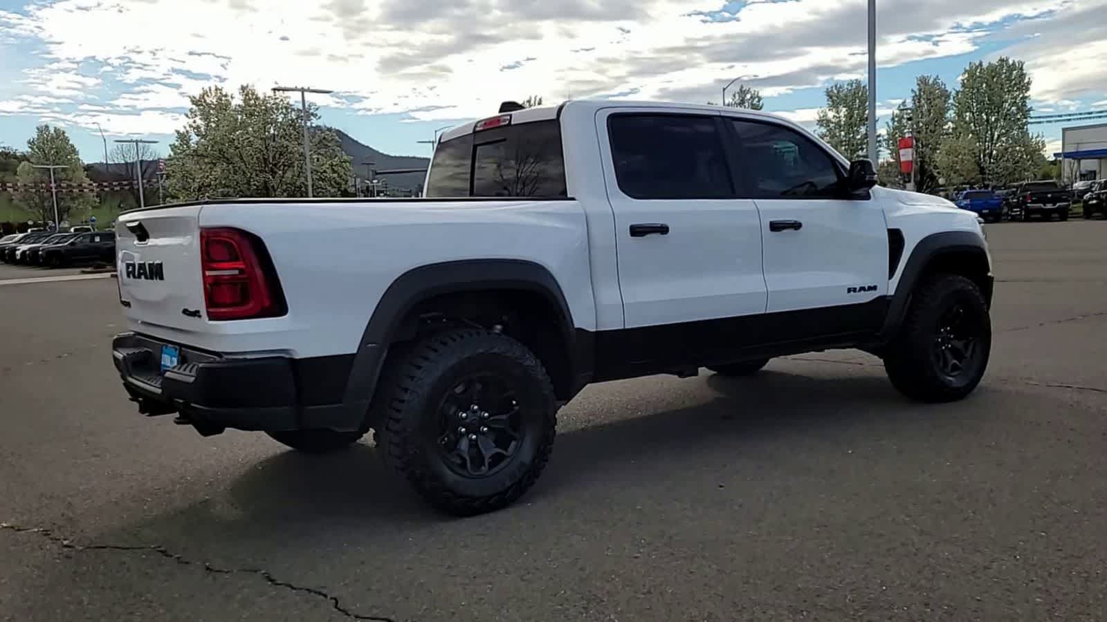 Thumbnail: 2025 RAM 1500 - 8