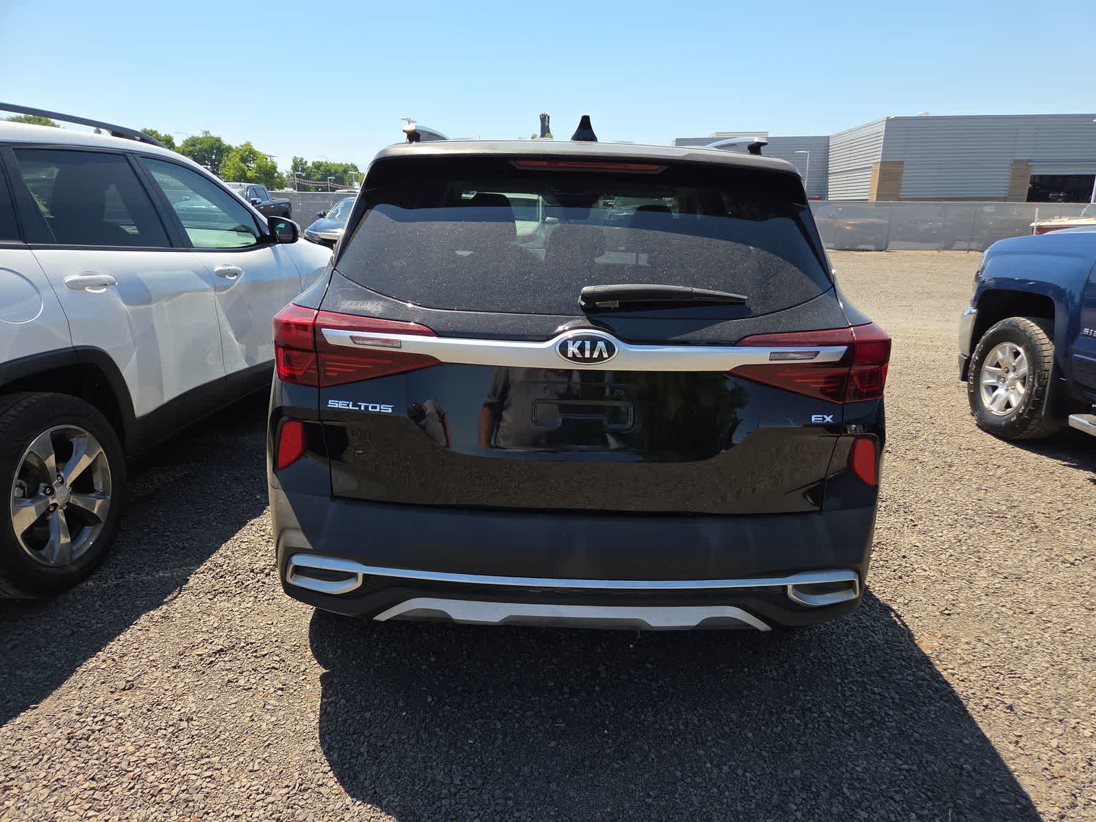 Thumbnail: 2021 Kia Seltos - 4
