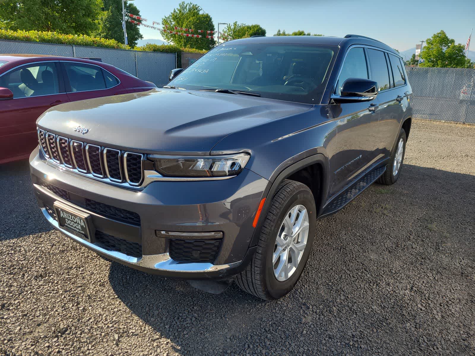 Thumbnail: 2023 Jeep Grand Cherokee - 1