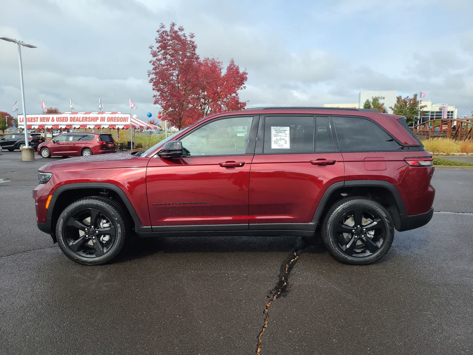 Thumbnail: 2025 Jeep Grand Cherokee - 11