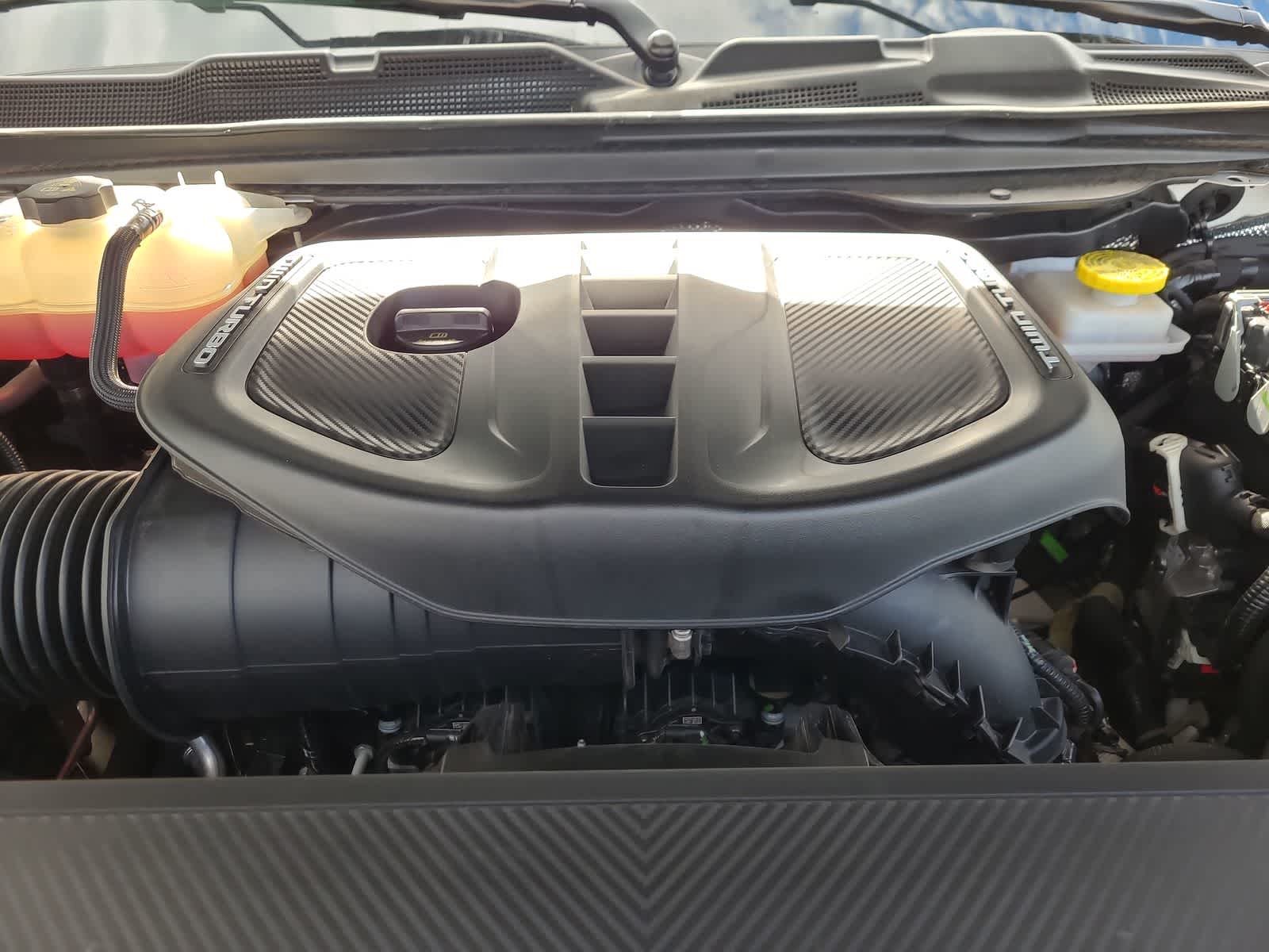 Thumbnail: 2025 RAM 1500 - 17