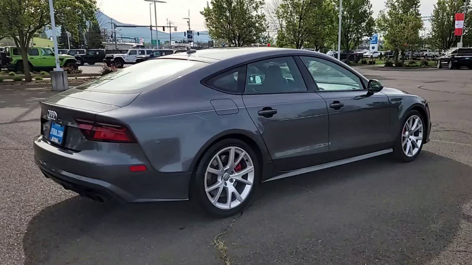 Thumbnail: 2017 Audi S7 - 8