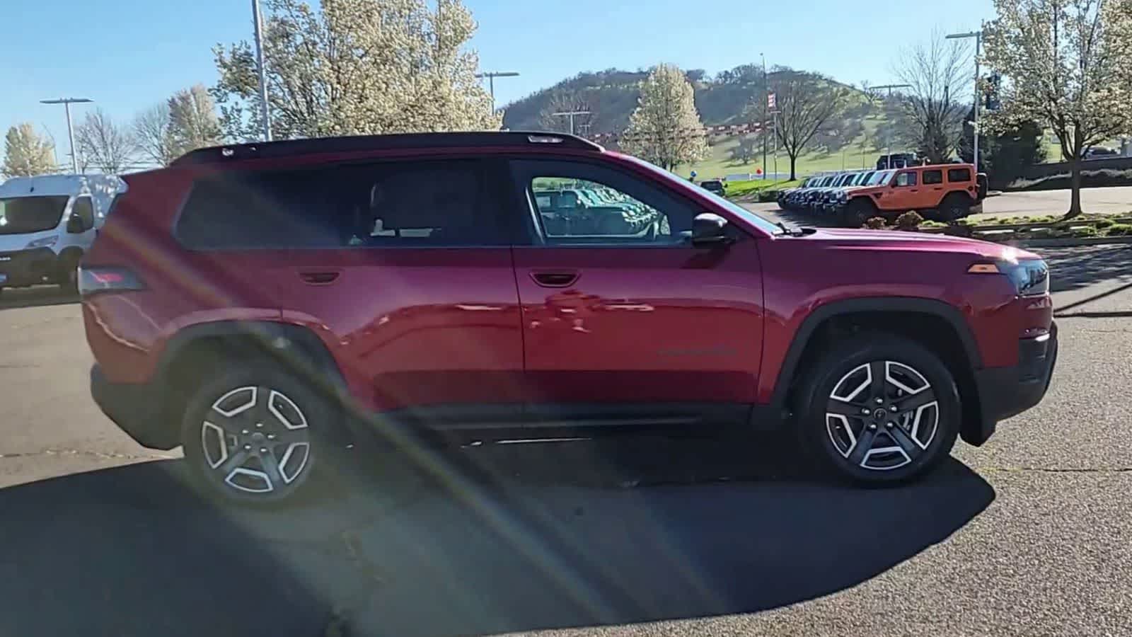 Thumbnail: 2026 Jeep Cherokee - 9