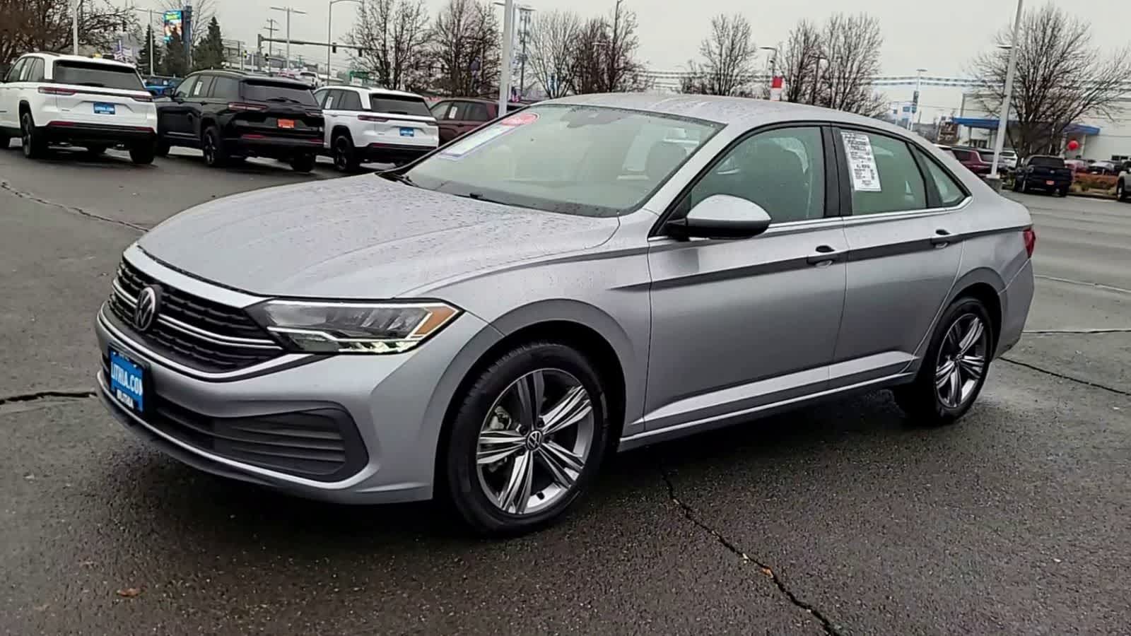 Thumbnail: 2024 Volkswagen Jetta - 4