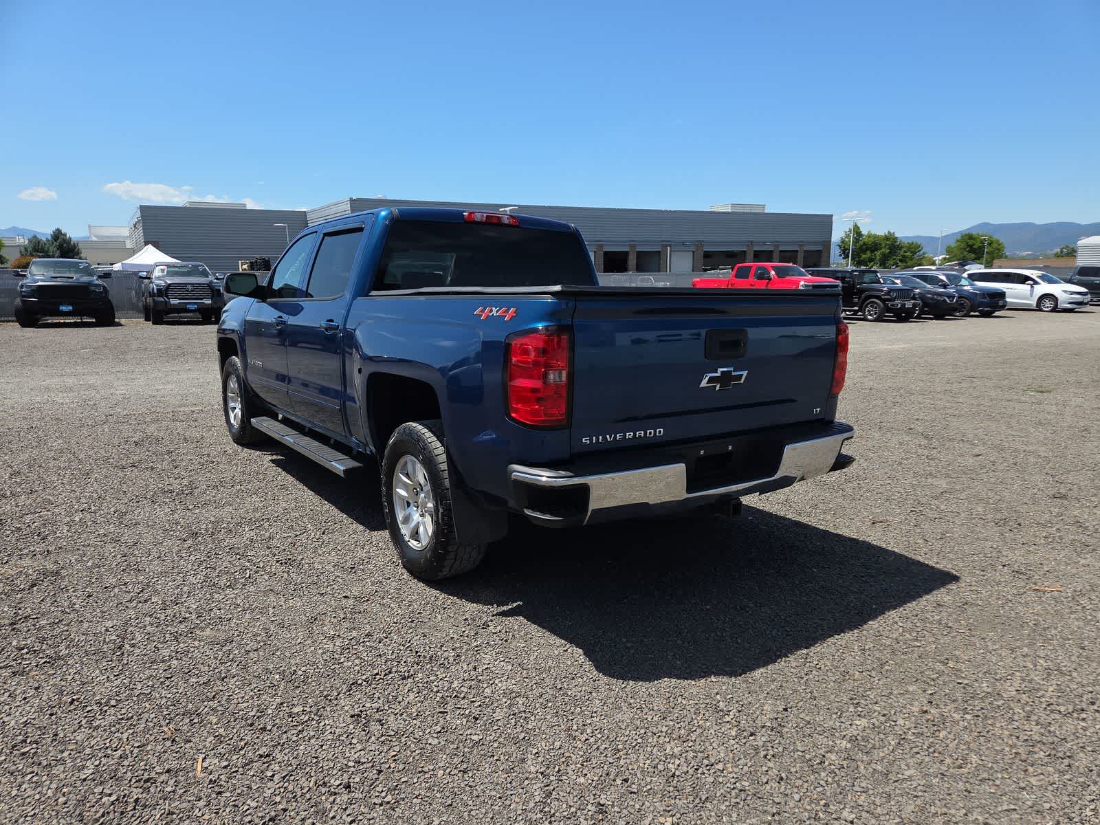 Thumbnail: 2018 Chevrolet Silverado 1500 - 3