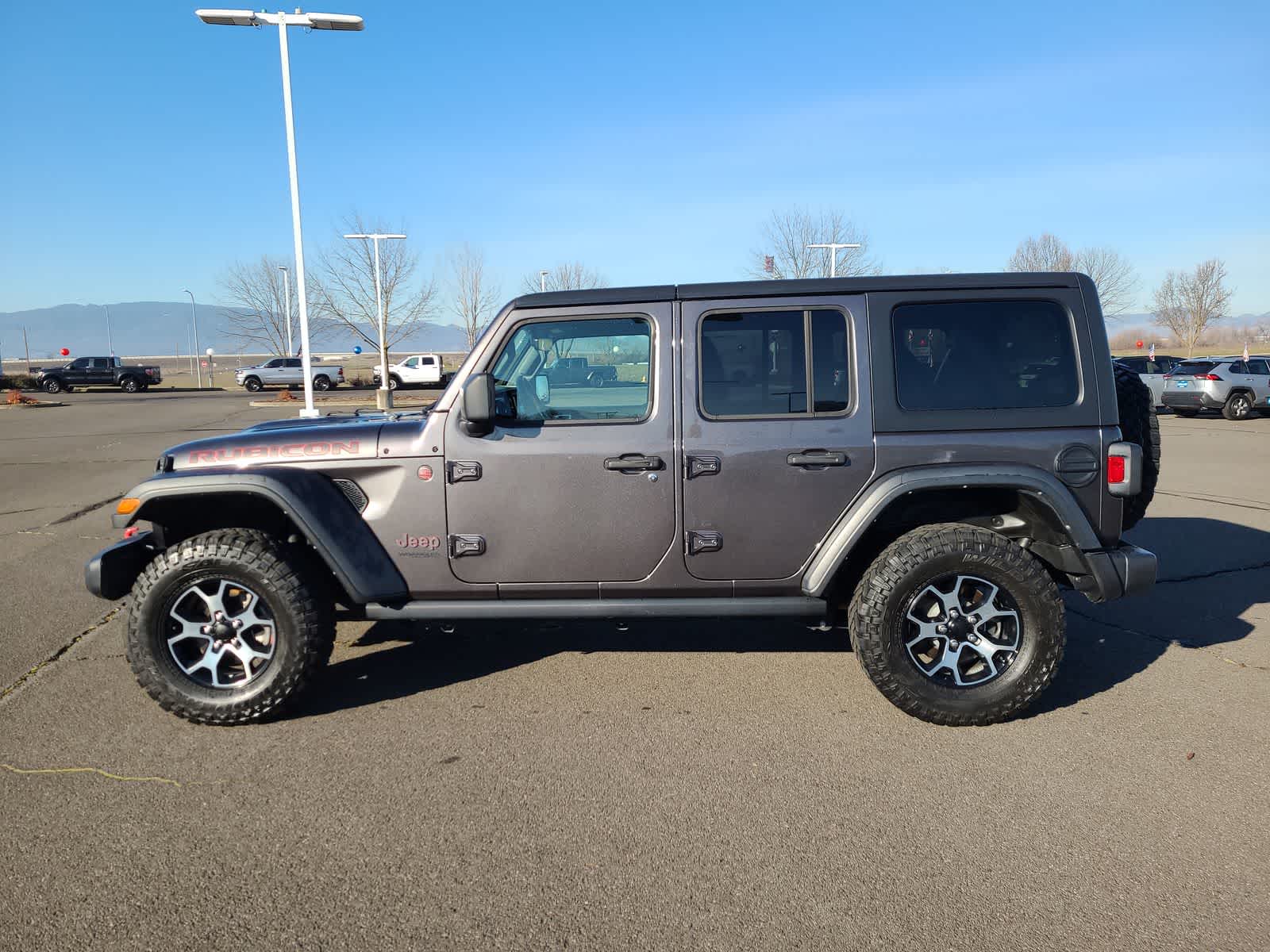 Thumbnail: 2021 Jeep Wrangler - 11