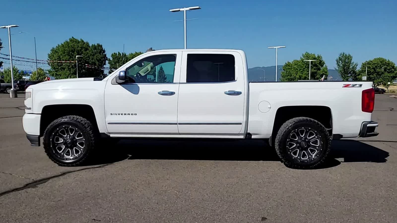 Thumbnail: 2016 Chevrolet Silverado 1500 - 5