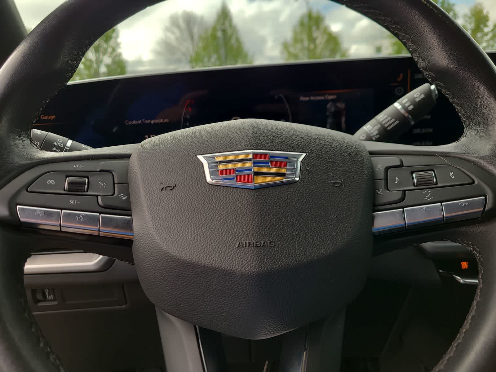 Thumbnail: 2024 Cadillac XT4 - 23