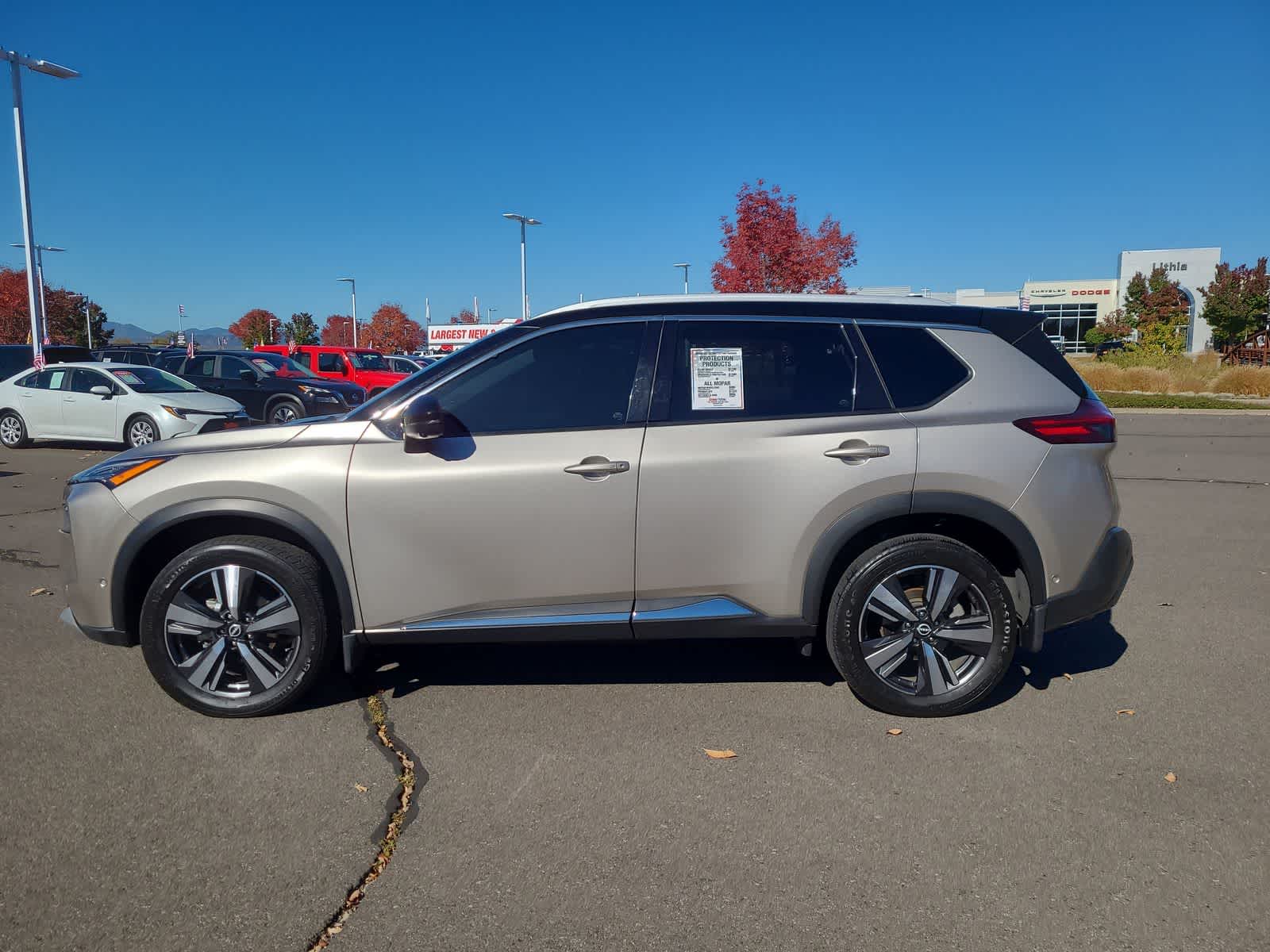 Thumbnail: 2022 Nissan Rogue - 11