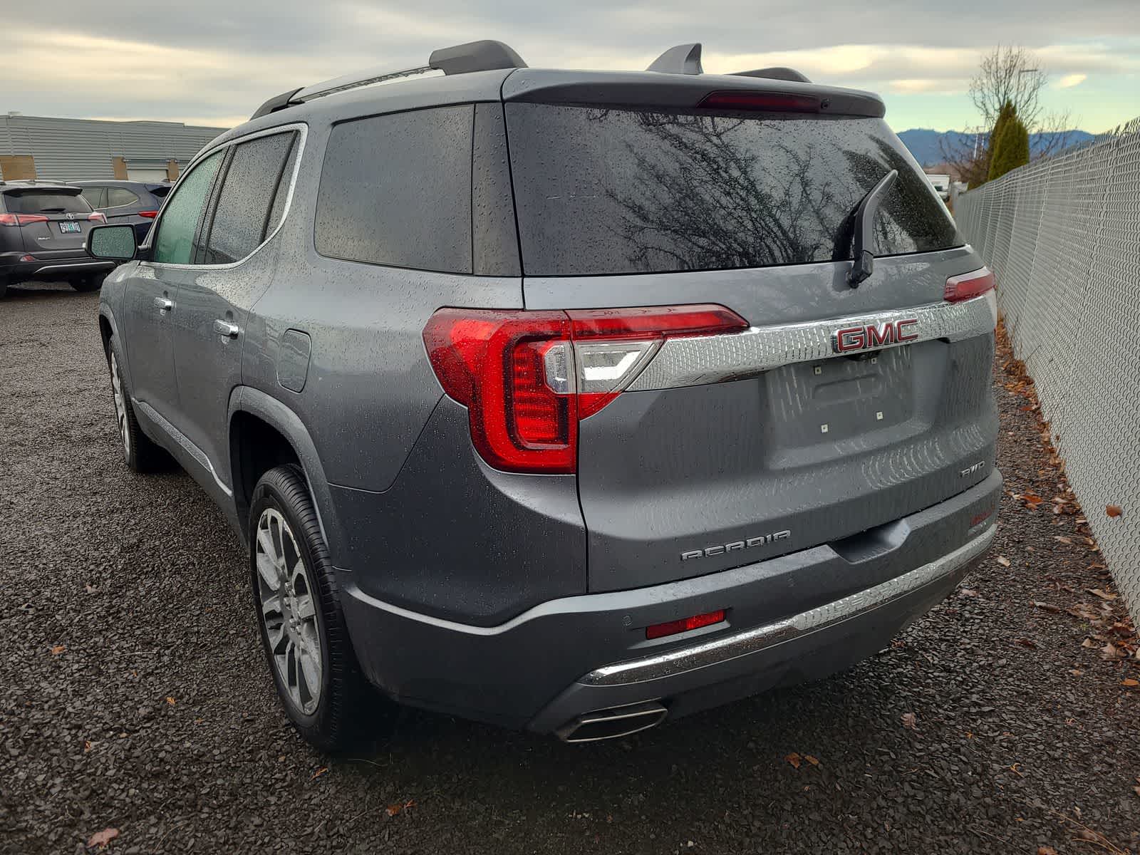 Thumbnail: 2021 GMC Acadia - 3