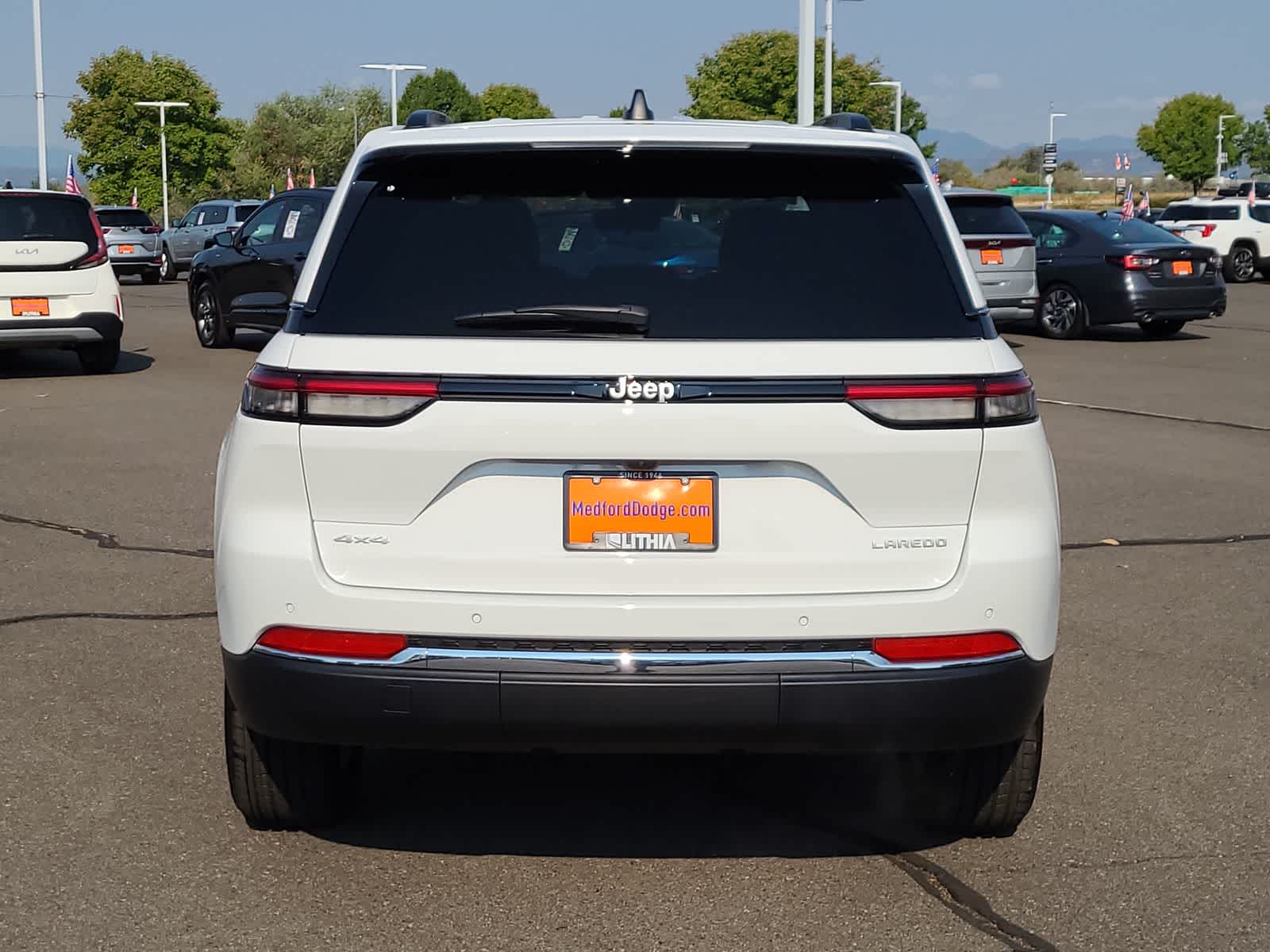 Thumbnail: 2025 Jeep Grand Cherokee - 13