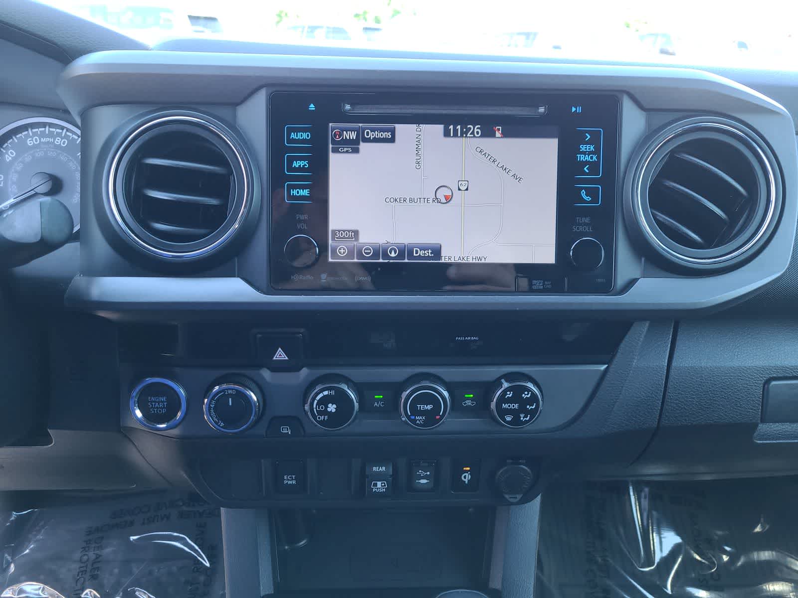 Thumbnail: 2018 Toyota Tacoma - 24