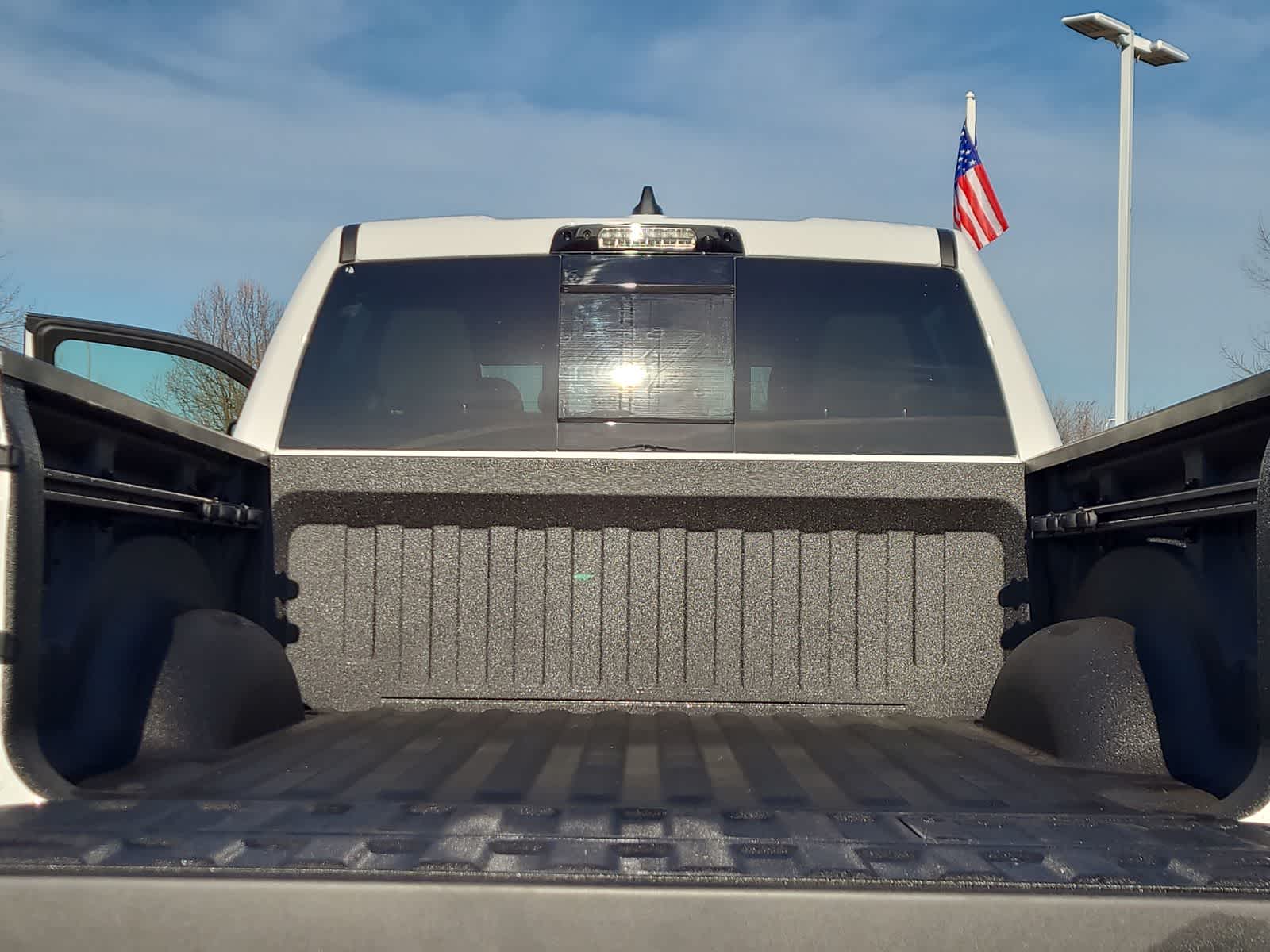 Thumbnail: 2026 RAM 1500 - 27