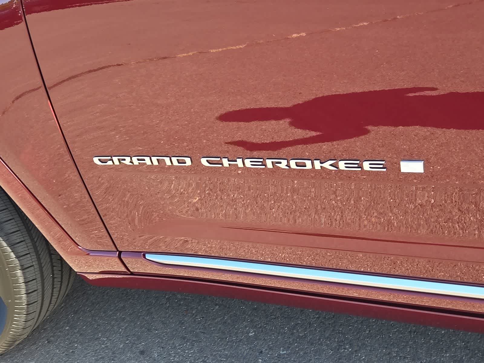 Thumbnail: 2026 Jeep Grand Cherokee - 15