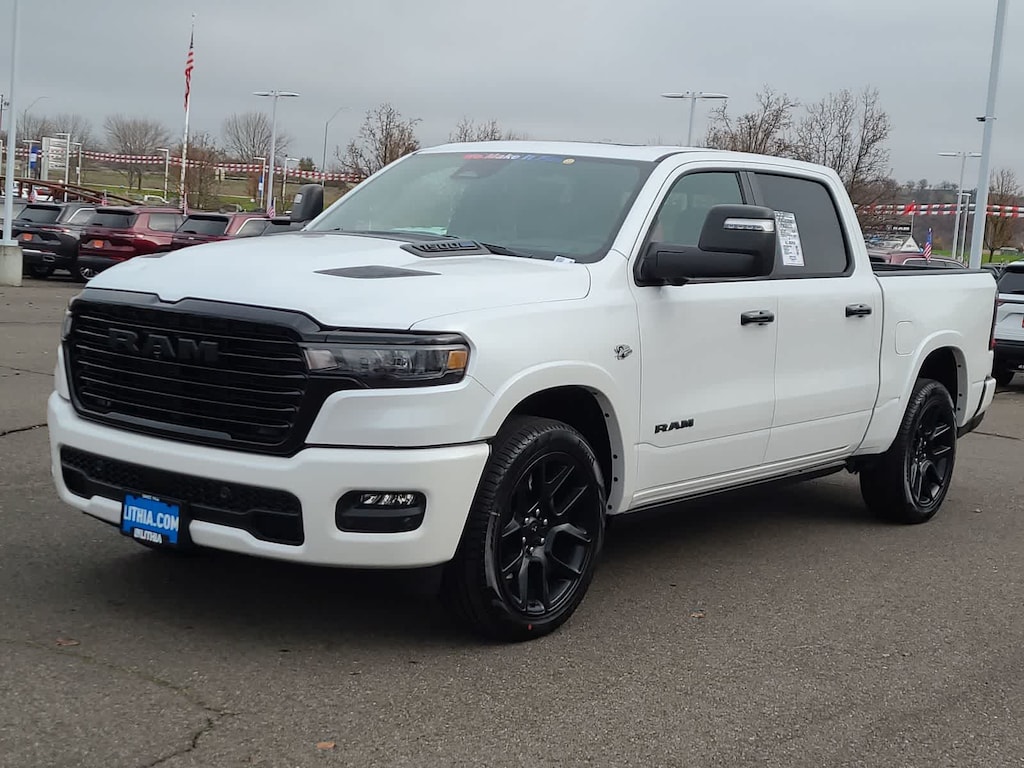 New 2026 Ram 1500 LARAMIE CREW CAB 4X4 5'7 BOX Pickup