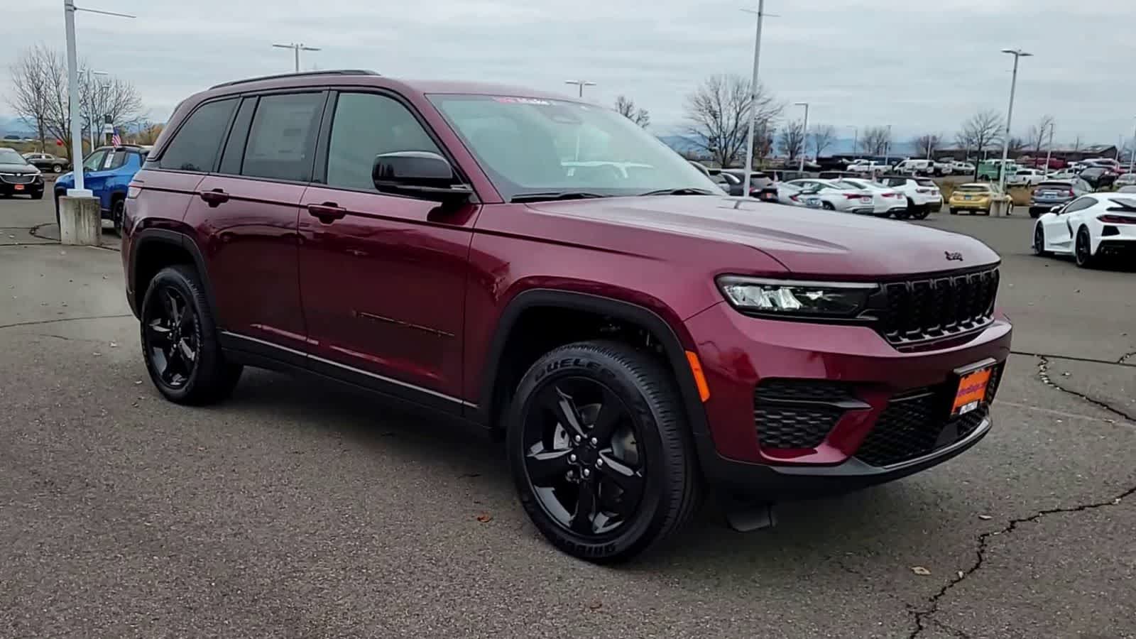 Thumbnail: 2025 Jeep Grand Cherokee - 2