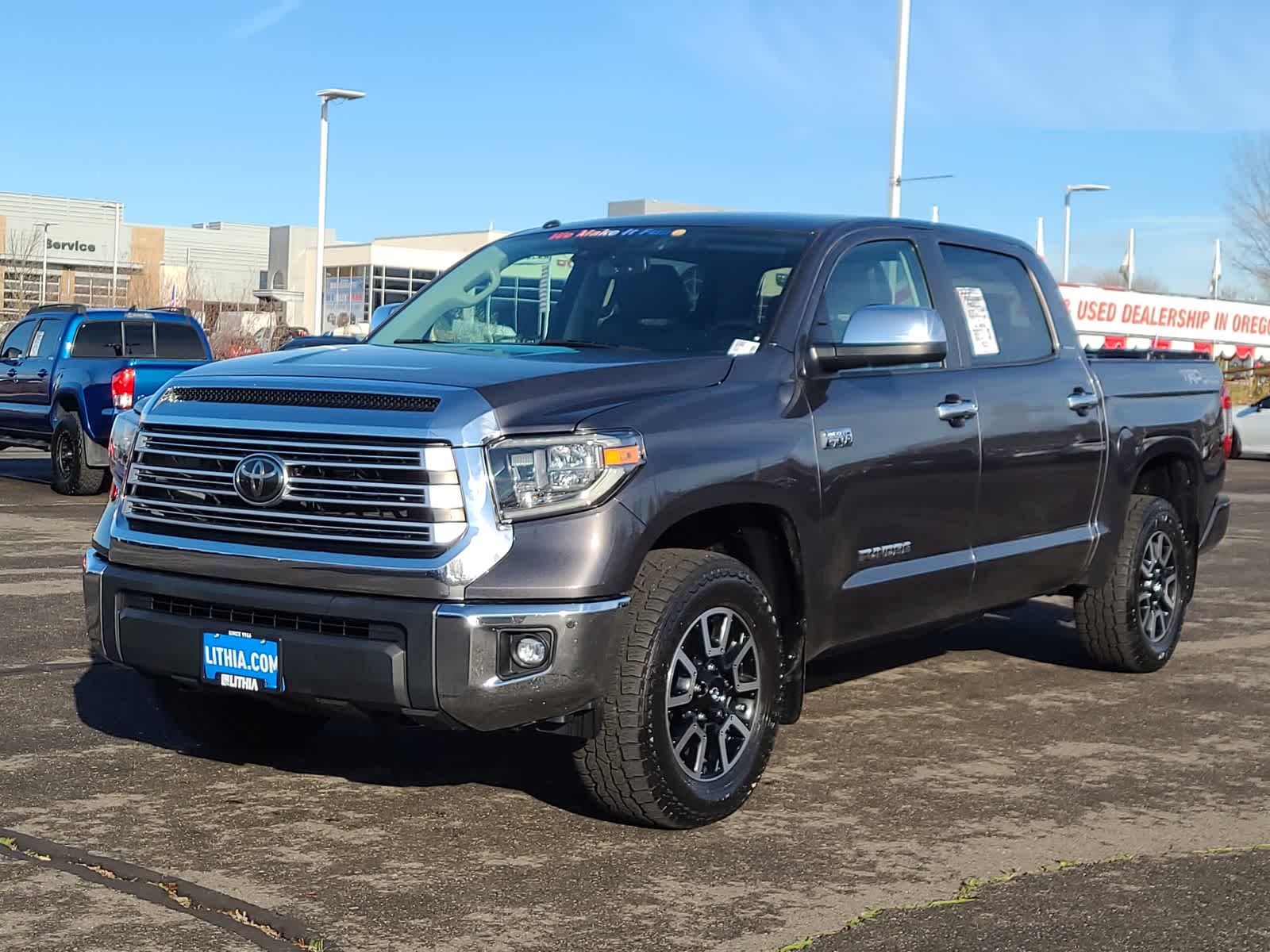 2018 Toyota Tundra Limited's photo