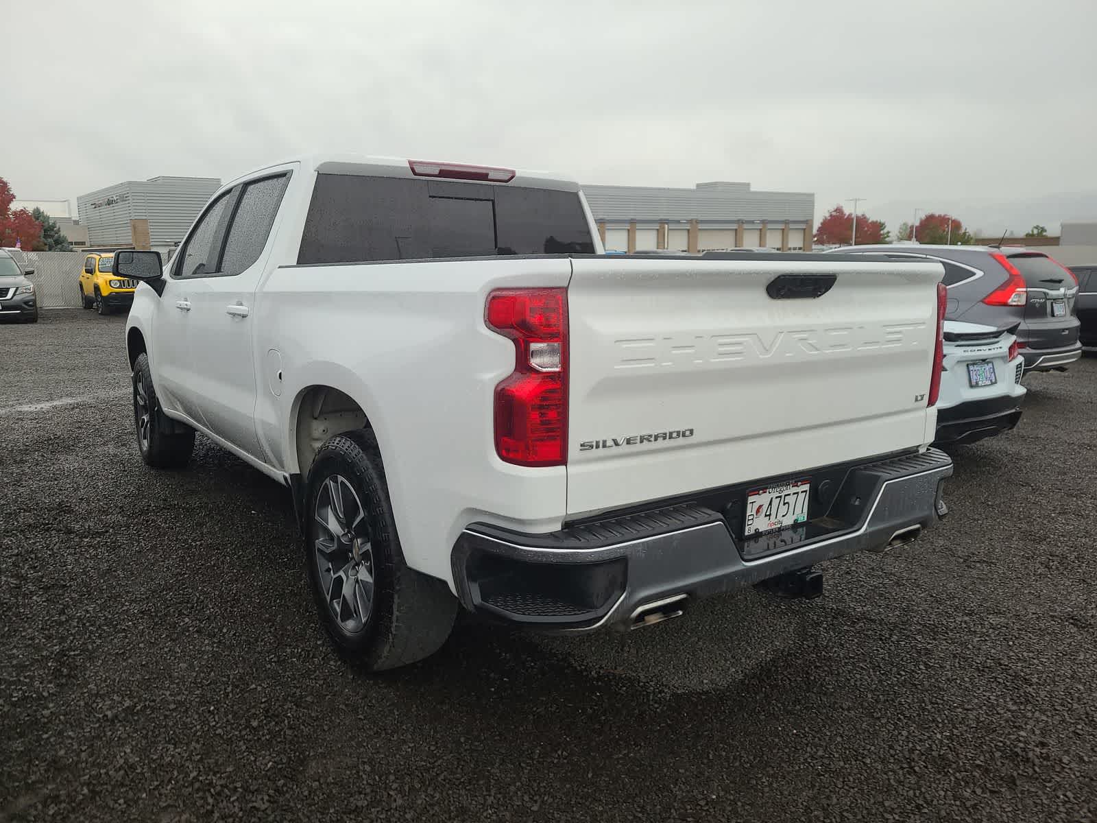 2024 Chevrolet Silverado 1500 photo 2