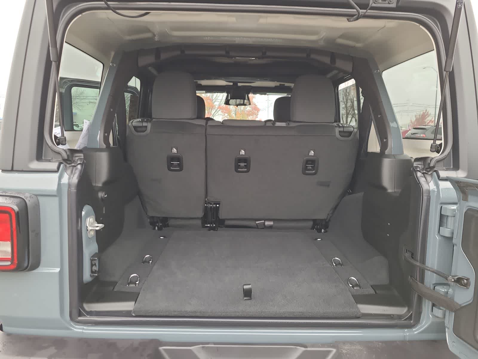 Thumbnail: 2026 Jeep Wrangler - 27