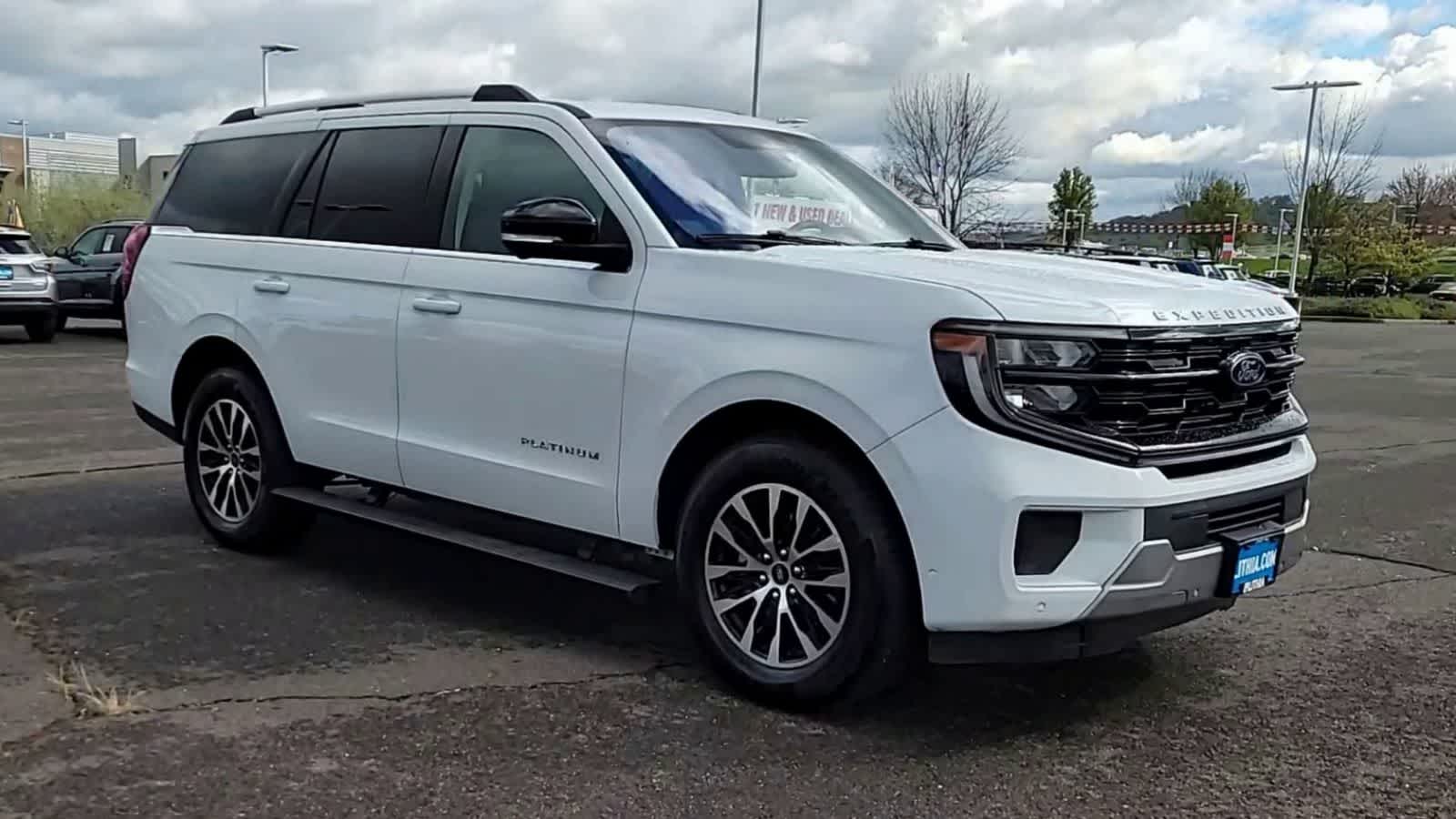 Thumbnail: 2025 Ford Expedition - 3