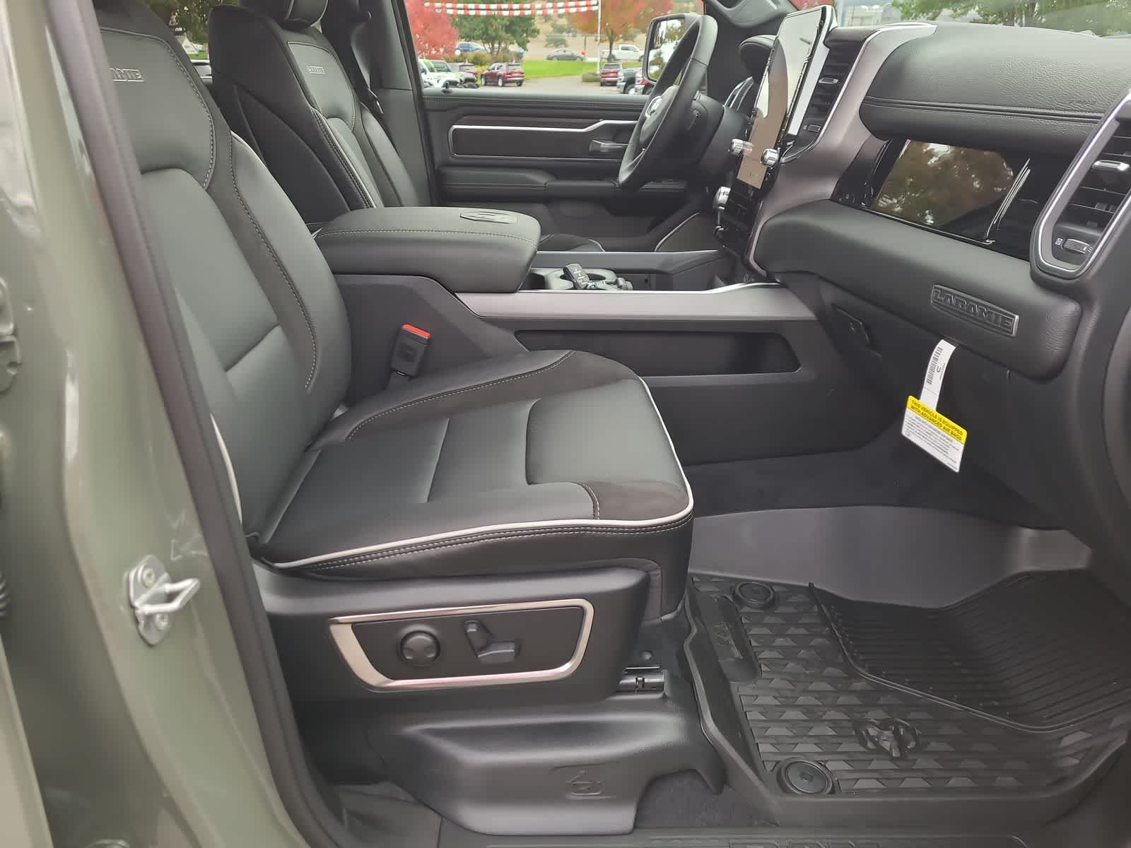 Thumbnail: 2026 RAM 1500 - 22