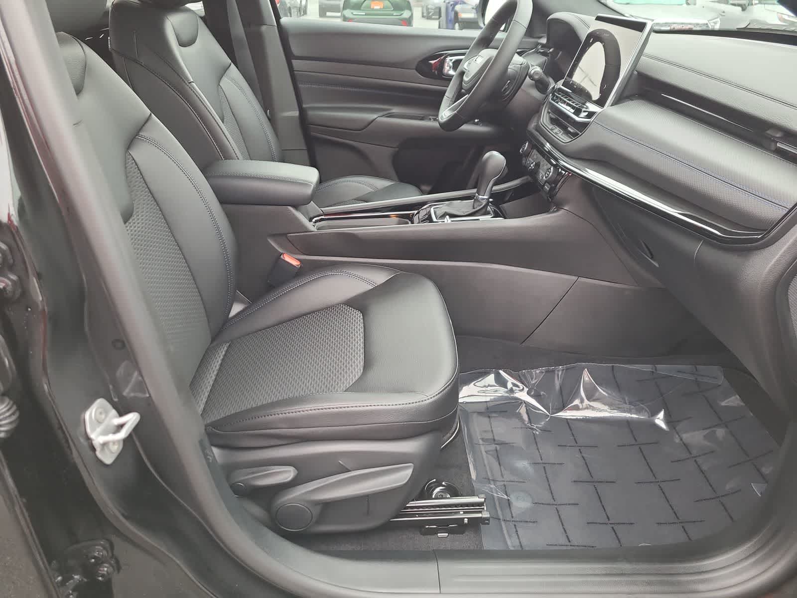 Thumbnail: 2026 Jeep Compass - 22