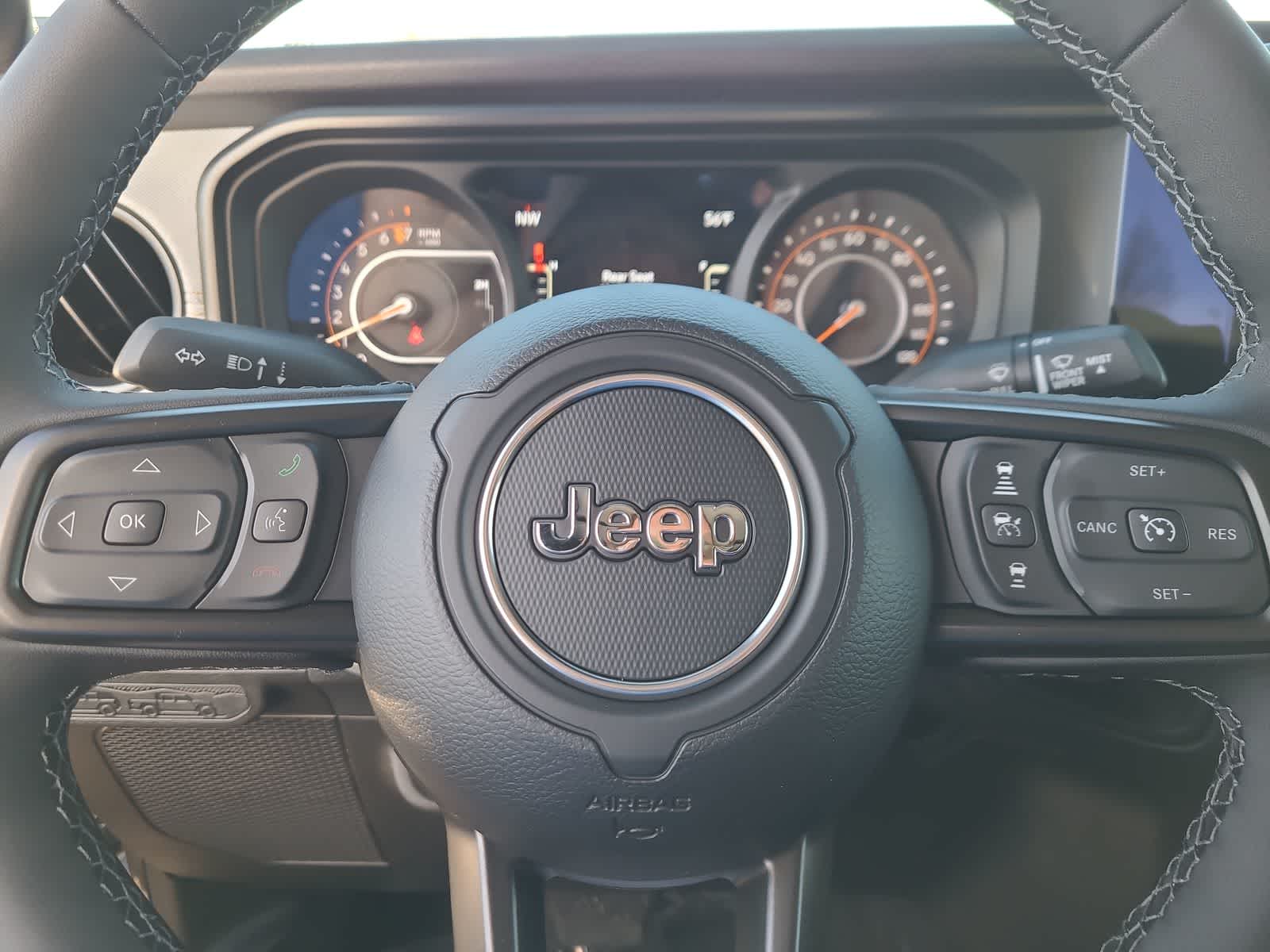 Thumbnail: 2026 Jeep Gladiator - 23