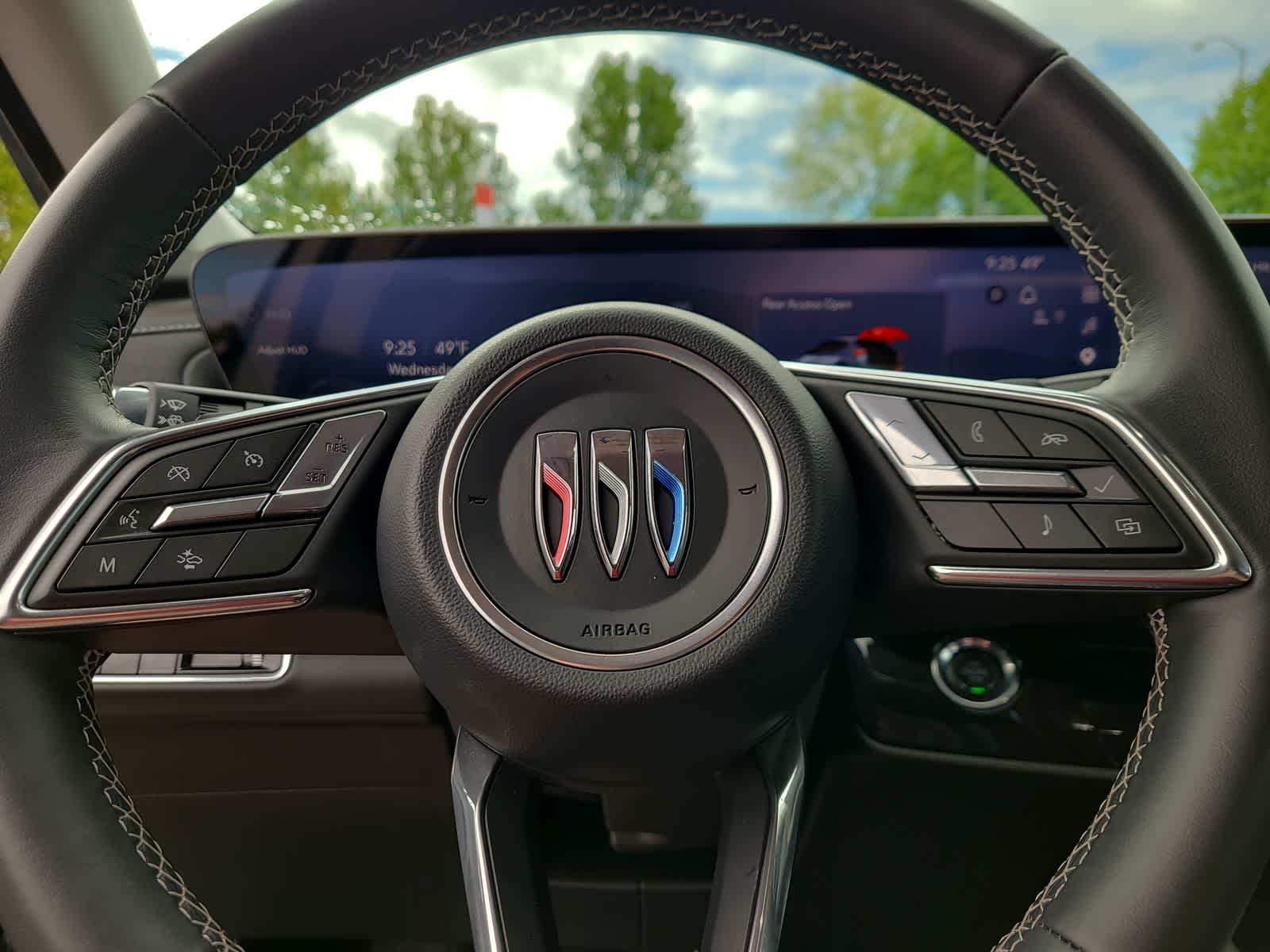 Thumbnail: 2025 Buick Envision - 23