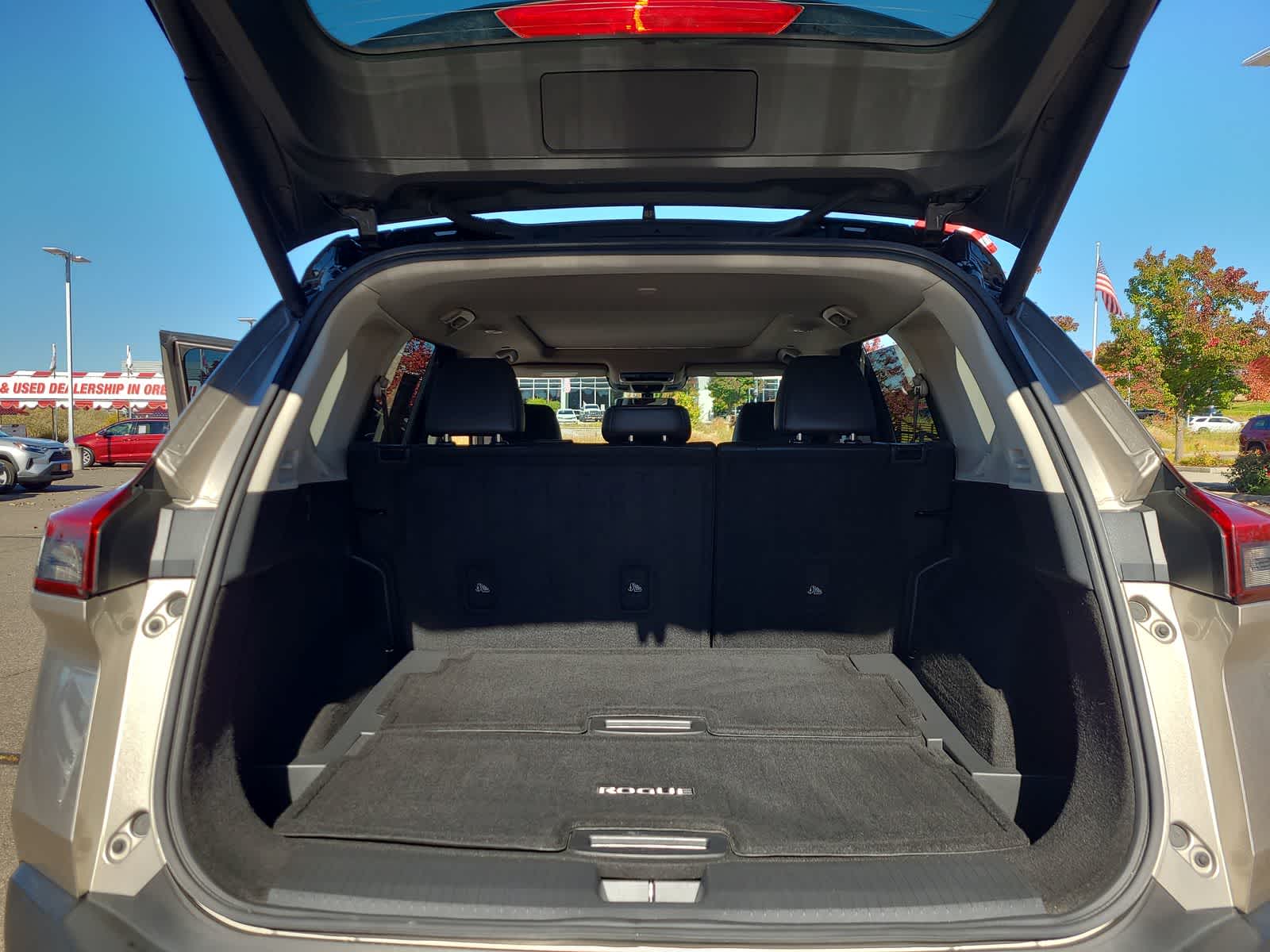 Thumbnail: 2022 Nissan Rogue - 27