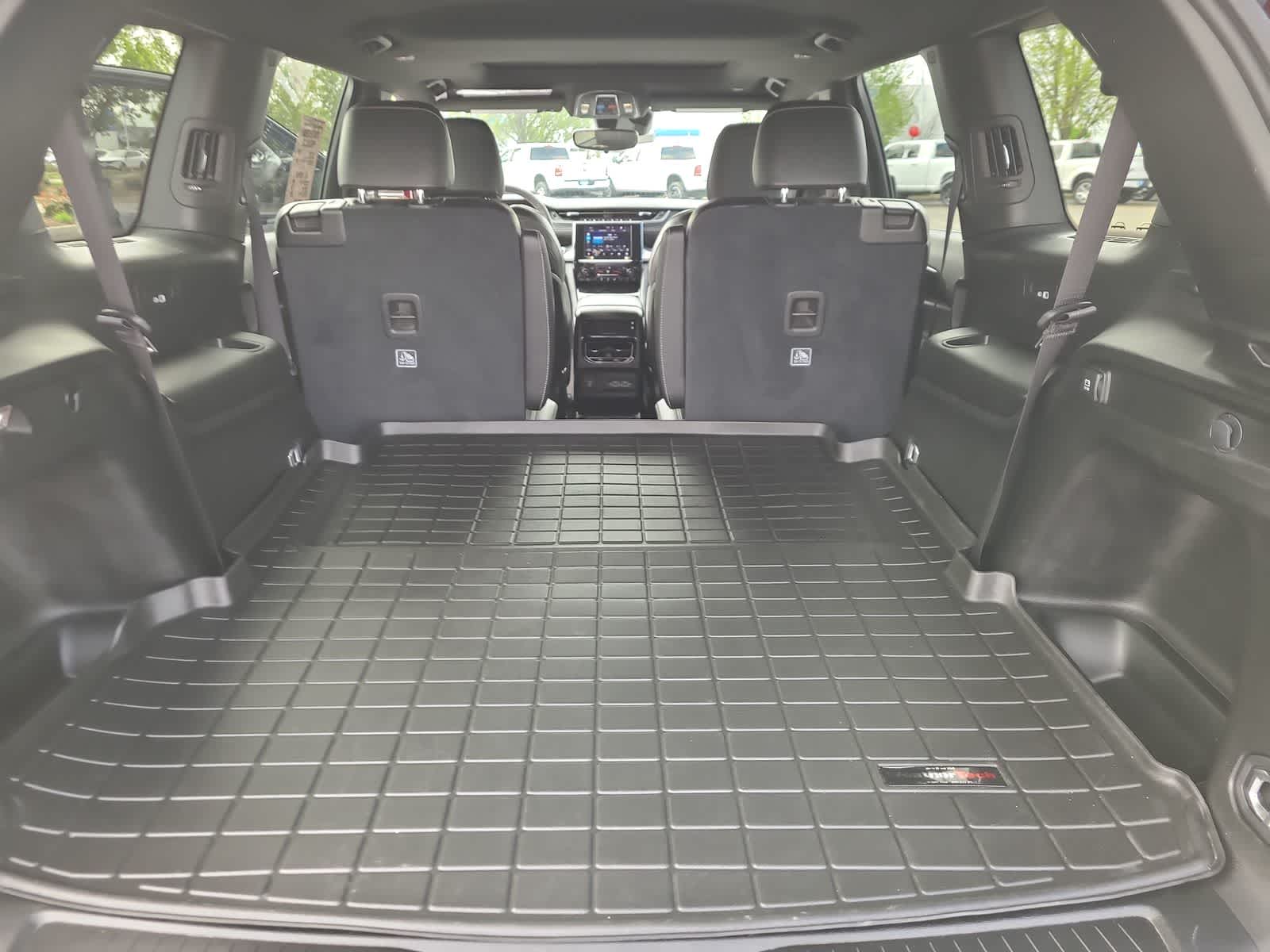 Thumbnail: 2023 Jeep Grand Cherokee - 27