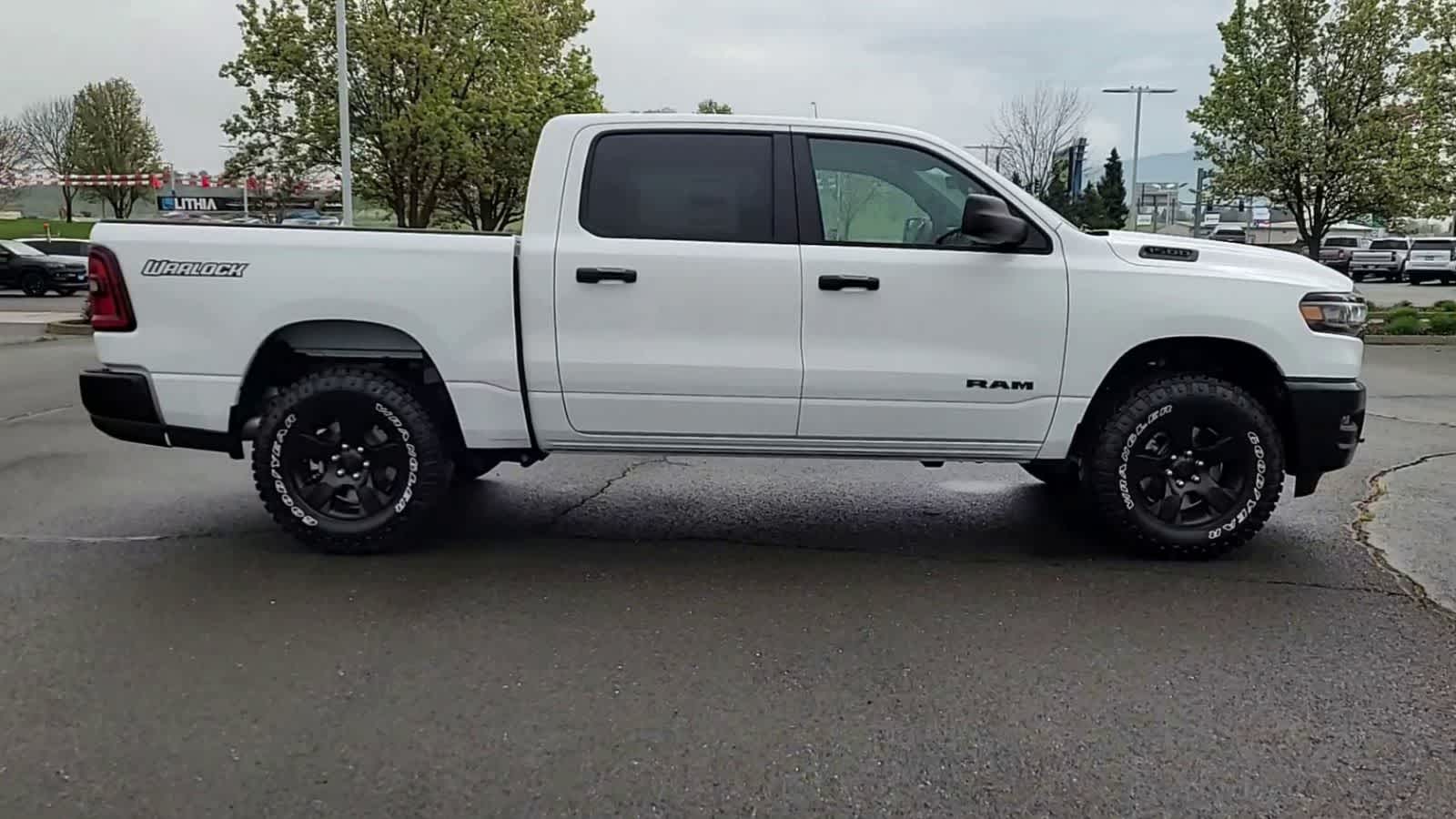 Thumbnail: 2026 RAM 1500 - 9