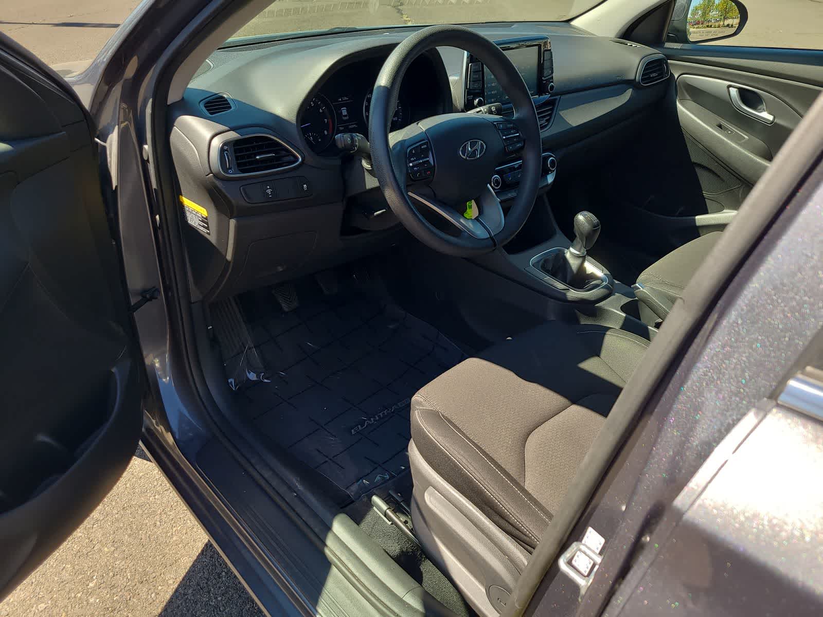 Thumbnail: 2018 Hyundai Elantra - 10