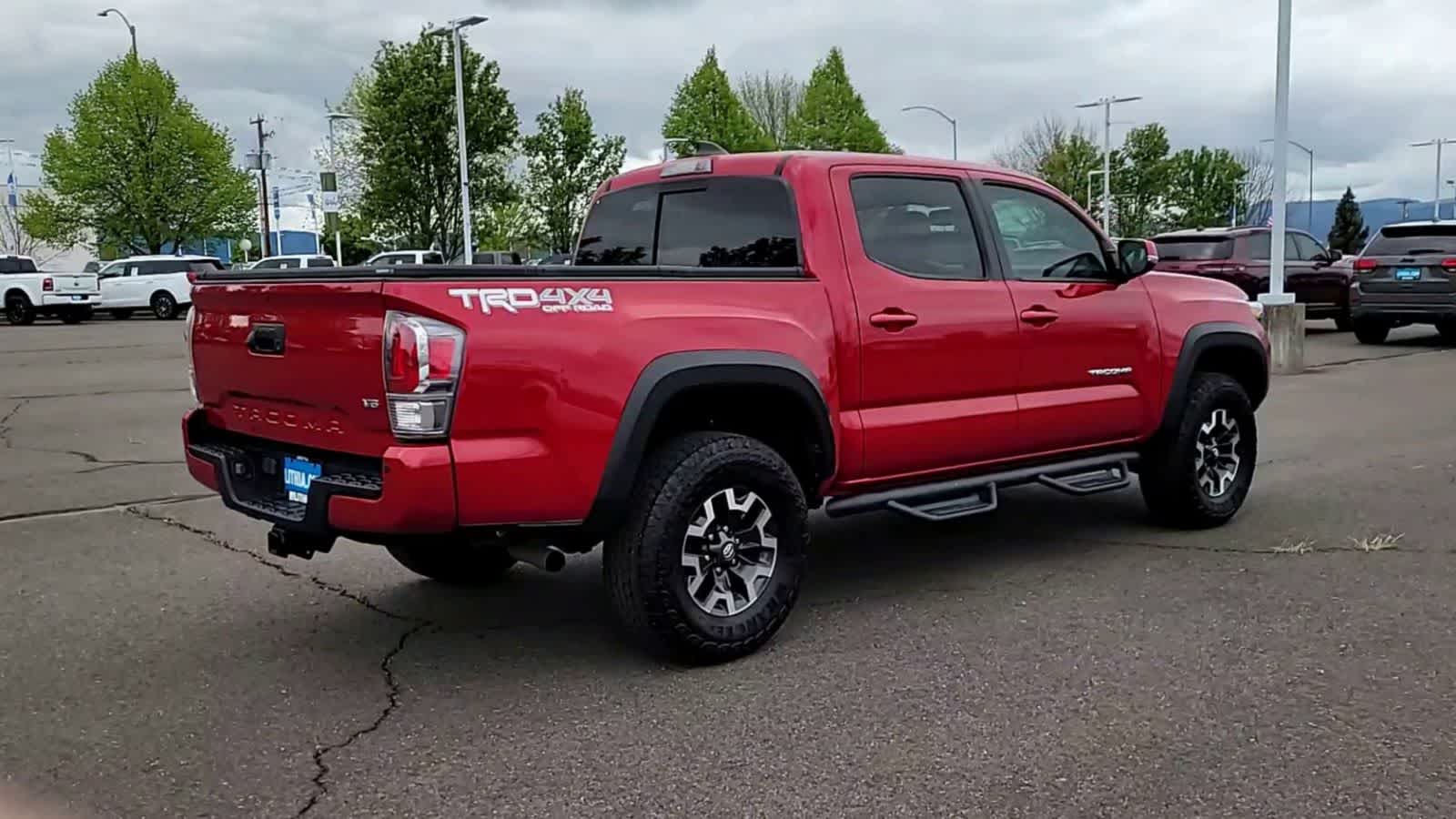 Thumbnail: 2022 Toyota Tacoma - 8