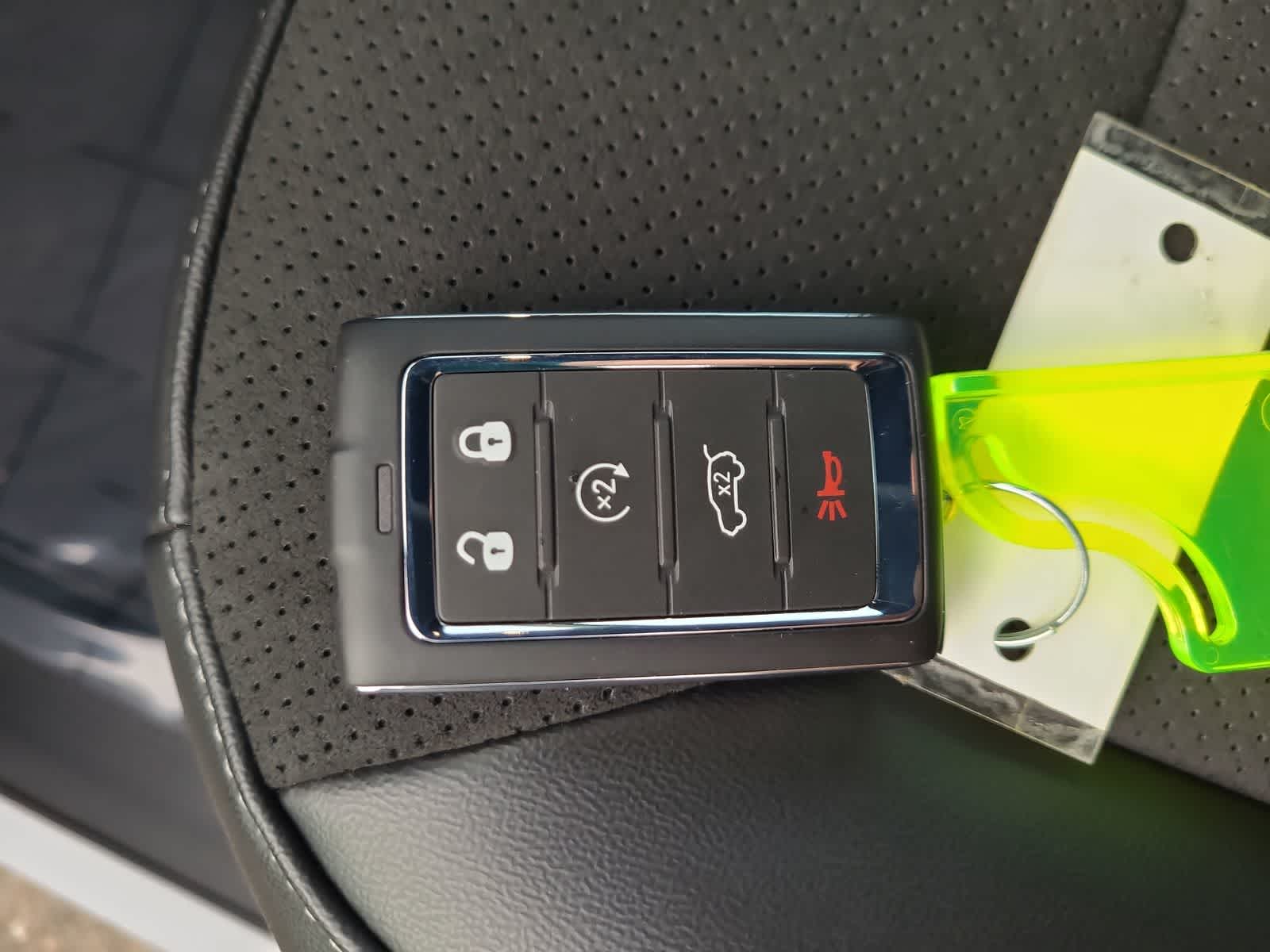 Thumbnail: 2025 Jeep Grand Cherokee - 28