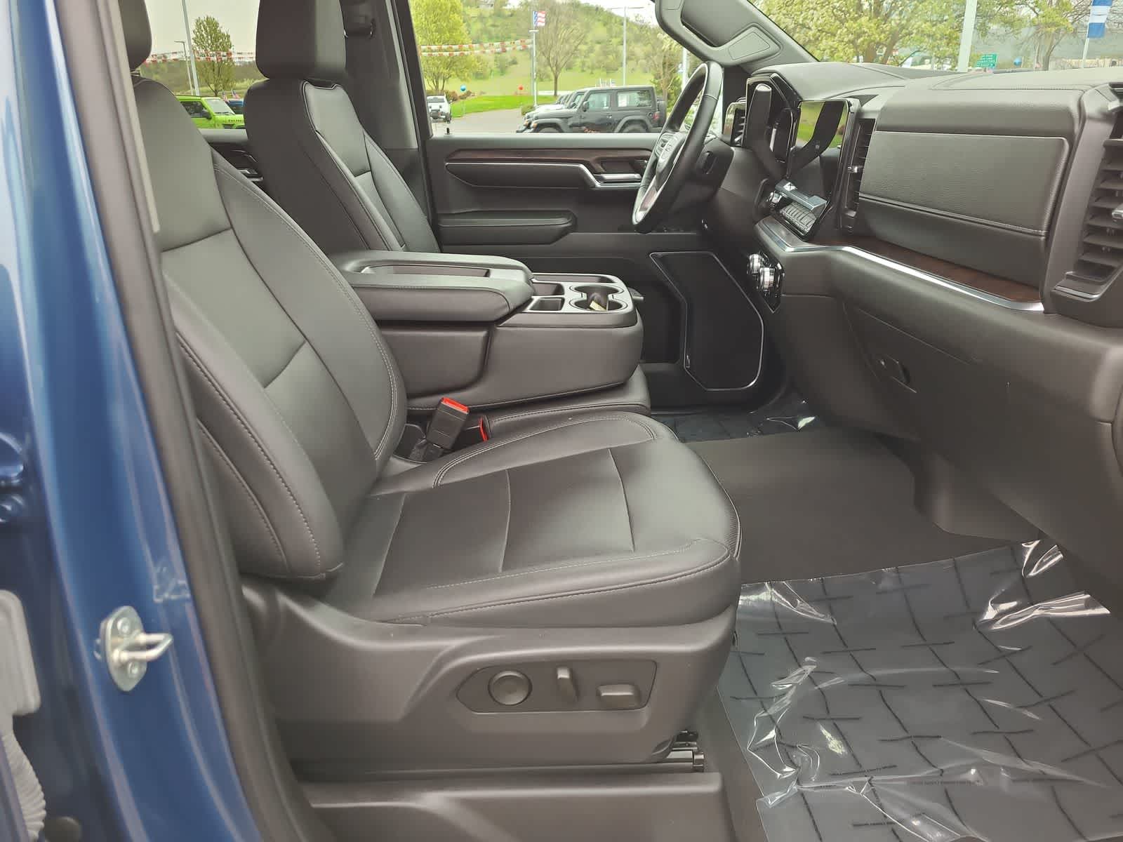 Thumbnail: 2024 GMC Sierra 1500 - 22