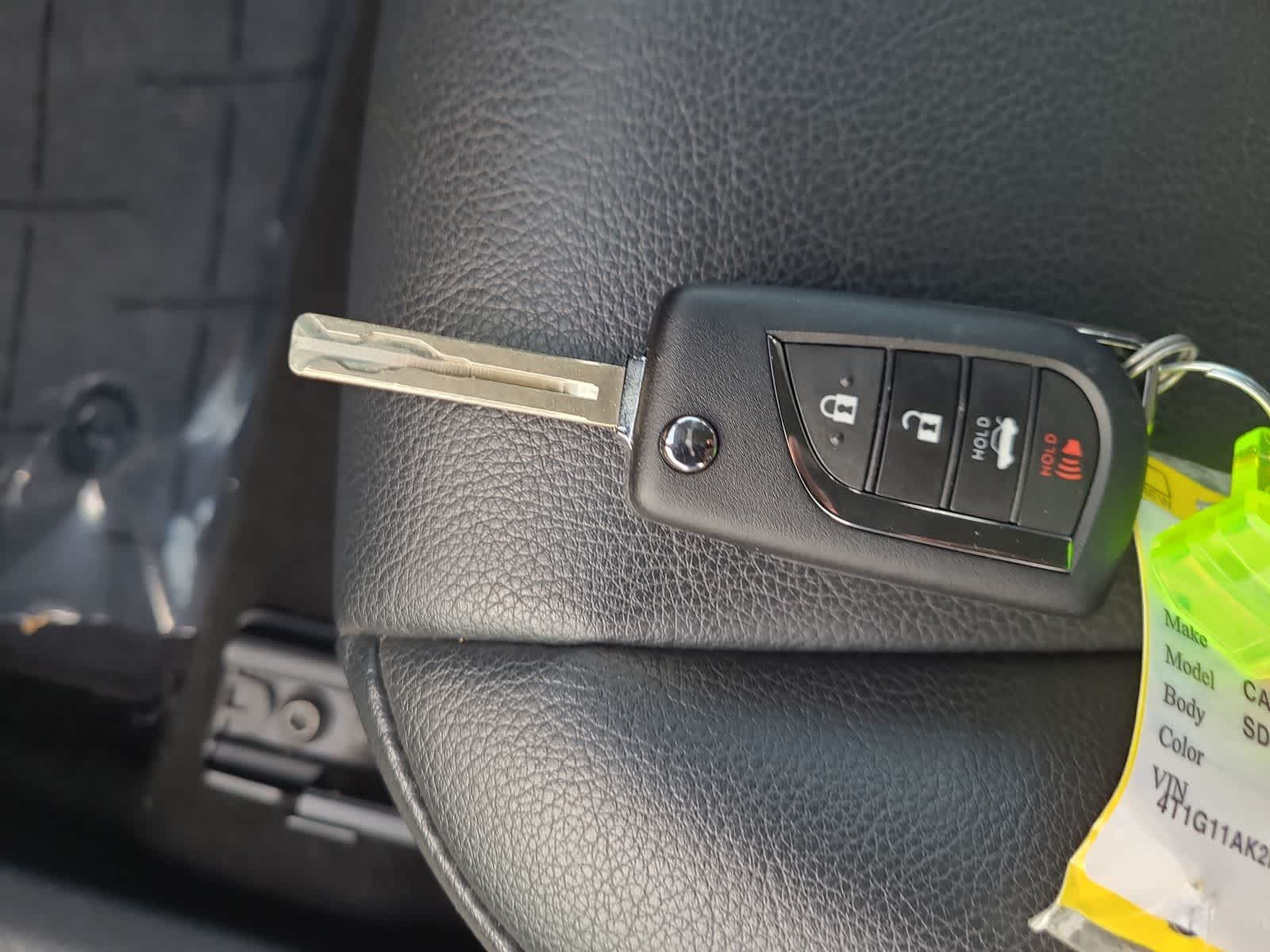 Thumbnail: 2023 Toyota Camry - 28