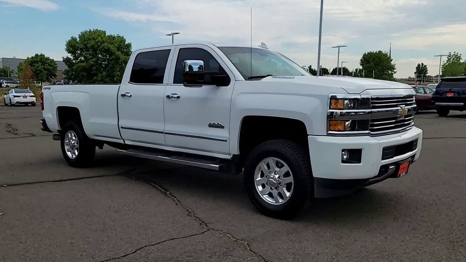 Thumbnail: 2015 Chevrolet Silverado 3500 - 2