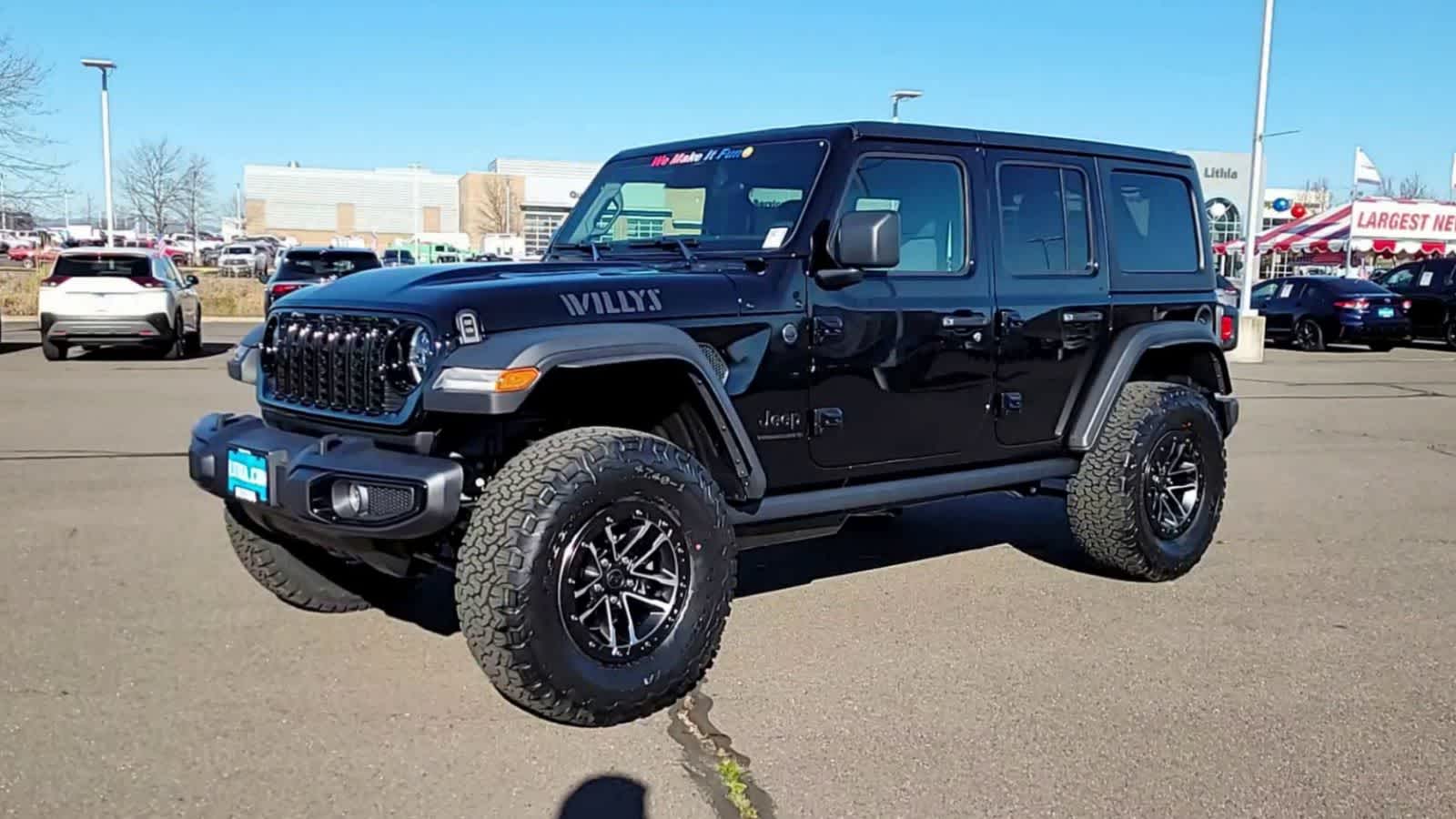 Thumbnail: 2026 Jeep Wrangler - 4